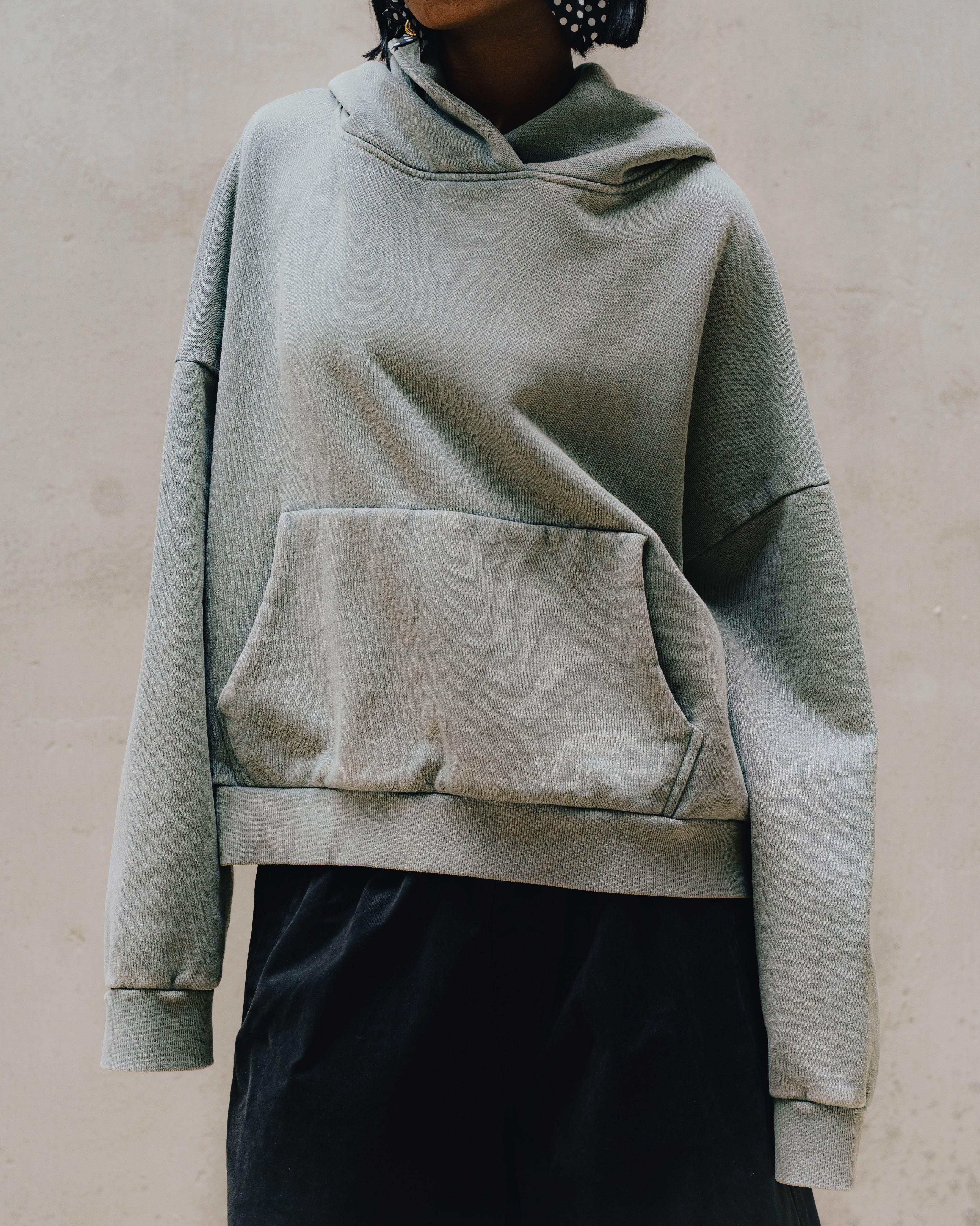 HEAVY HOODIE