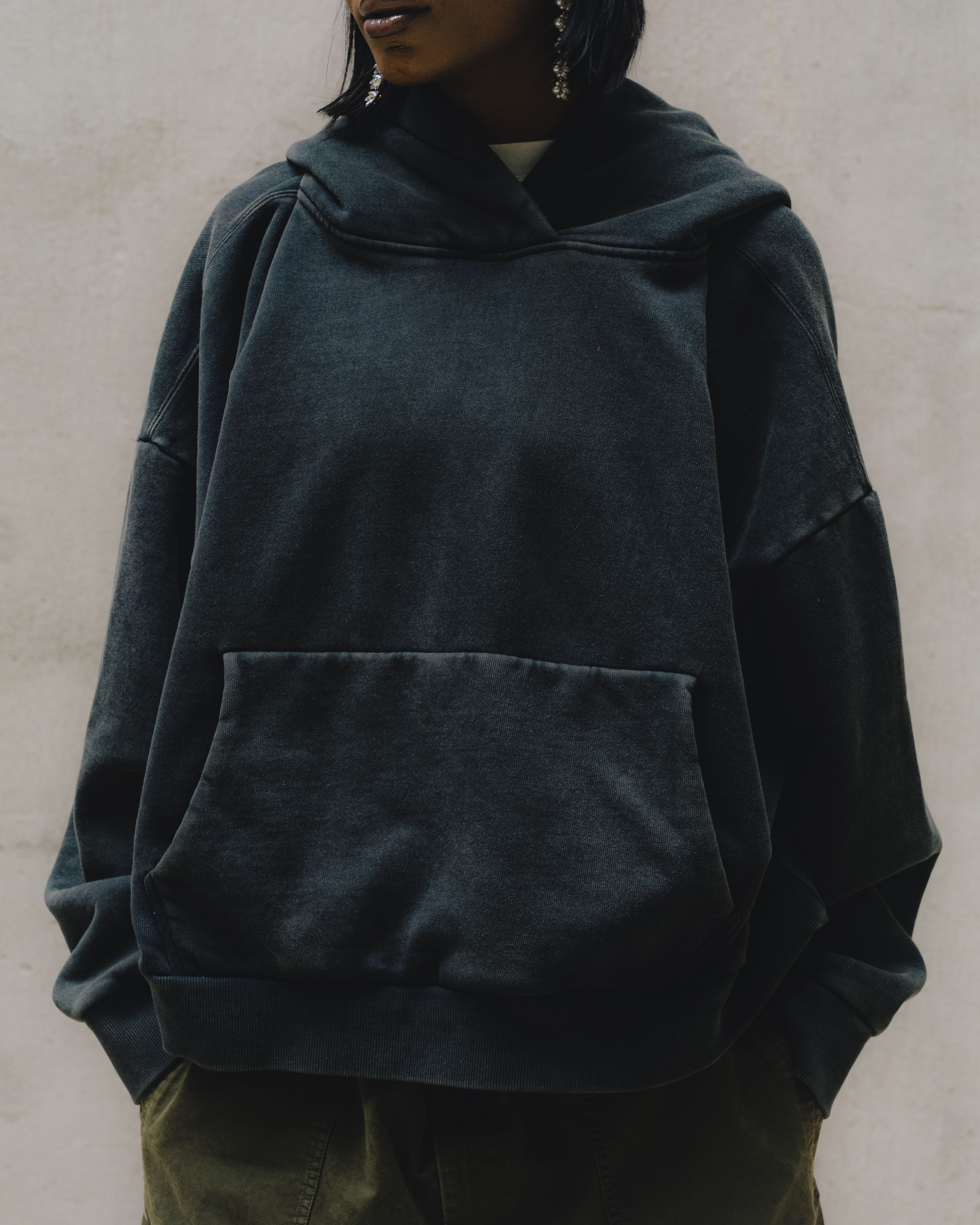 HEAVY HOODIE