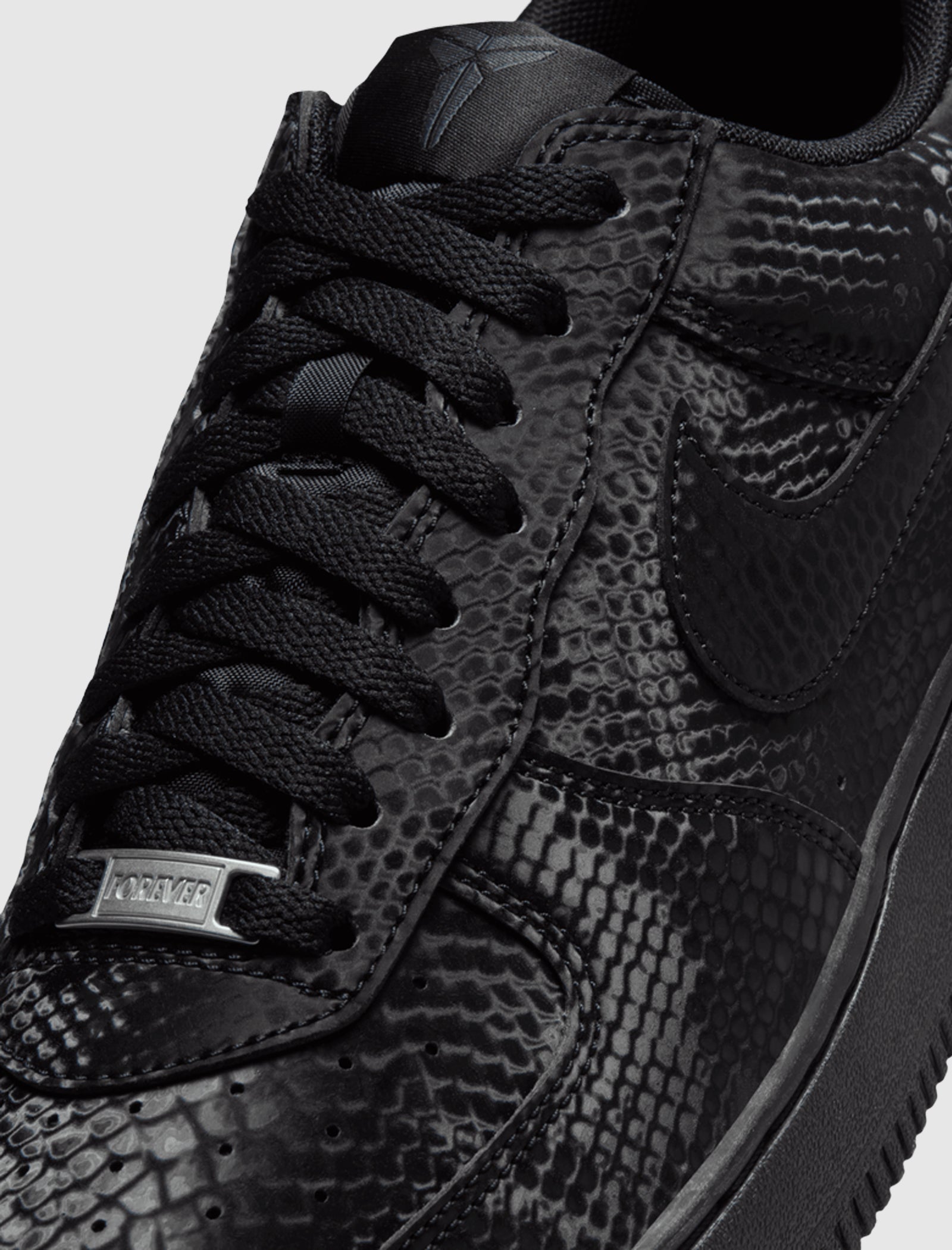 KOBE AIR FORCE 1 LOW