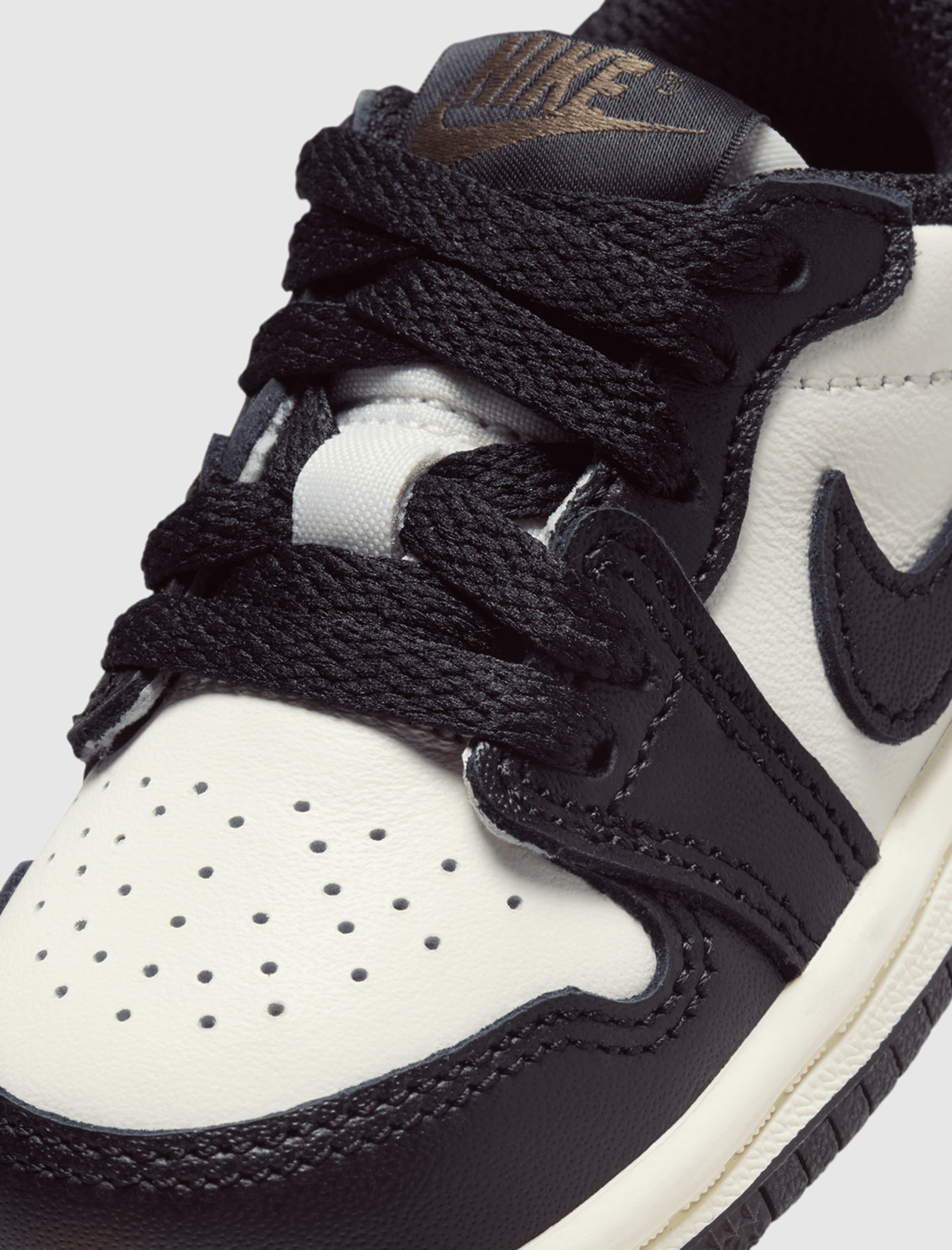 AIR JORDAN 1 LOW OG "DARK MOCHA" TD