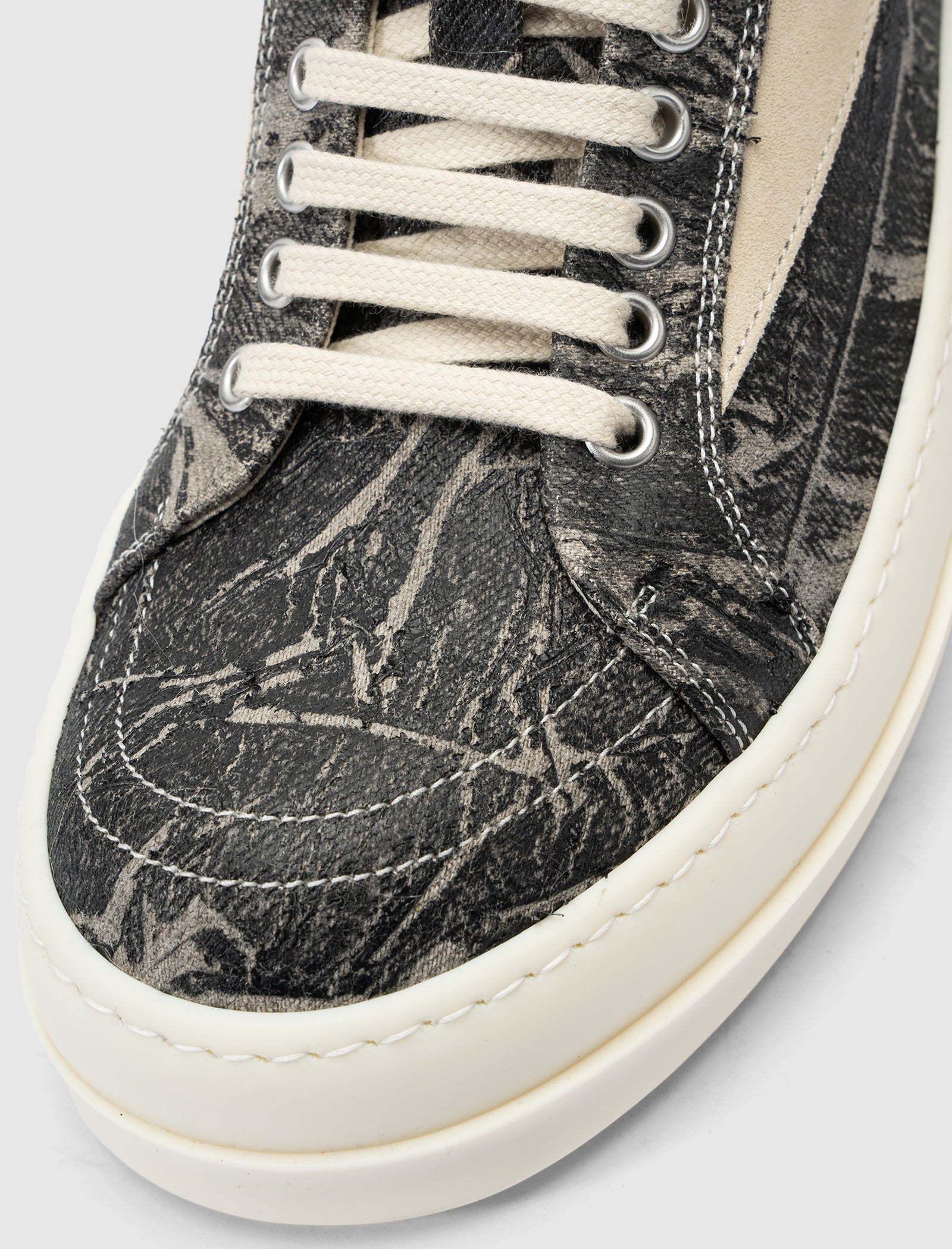 DENIM VINTAGE SNEAKERS