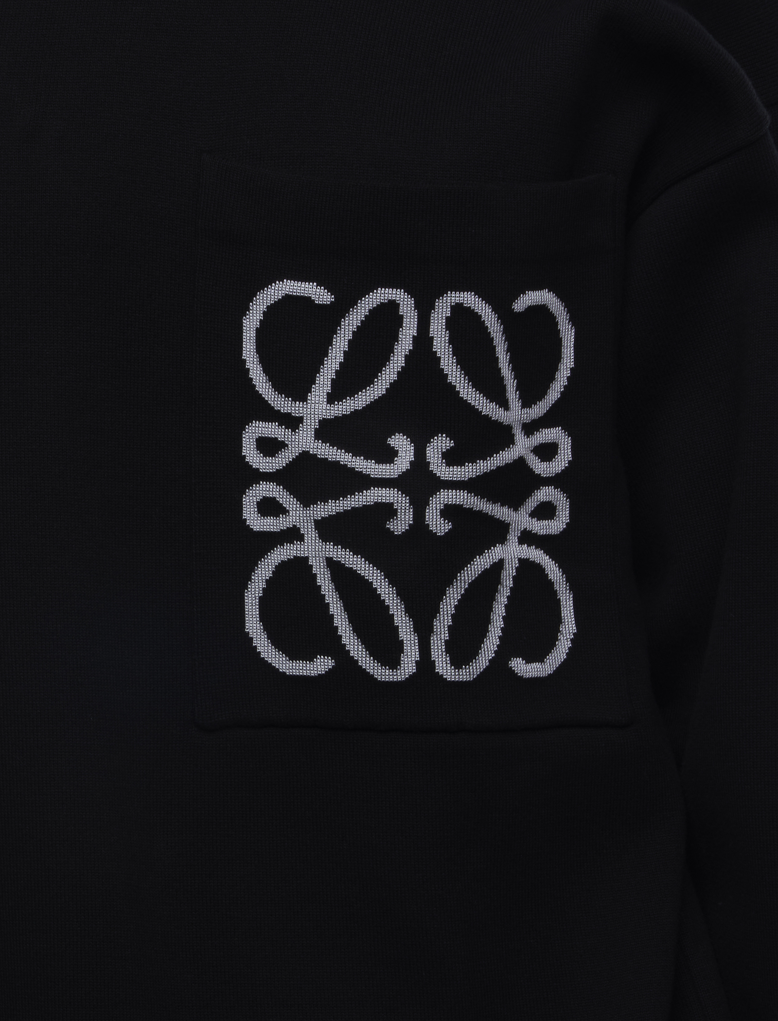 ANAGRAM POCKET SWEATER