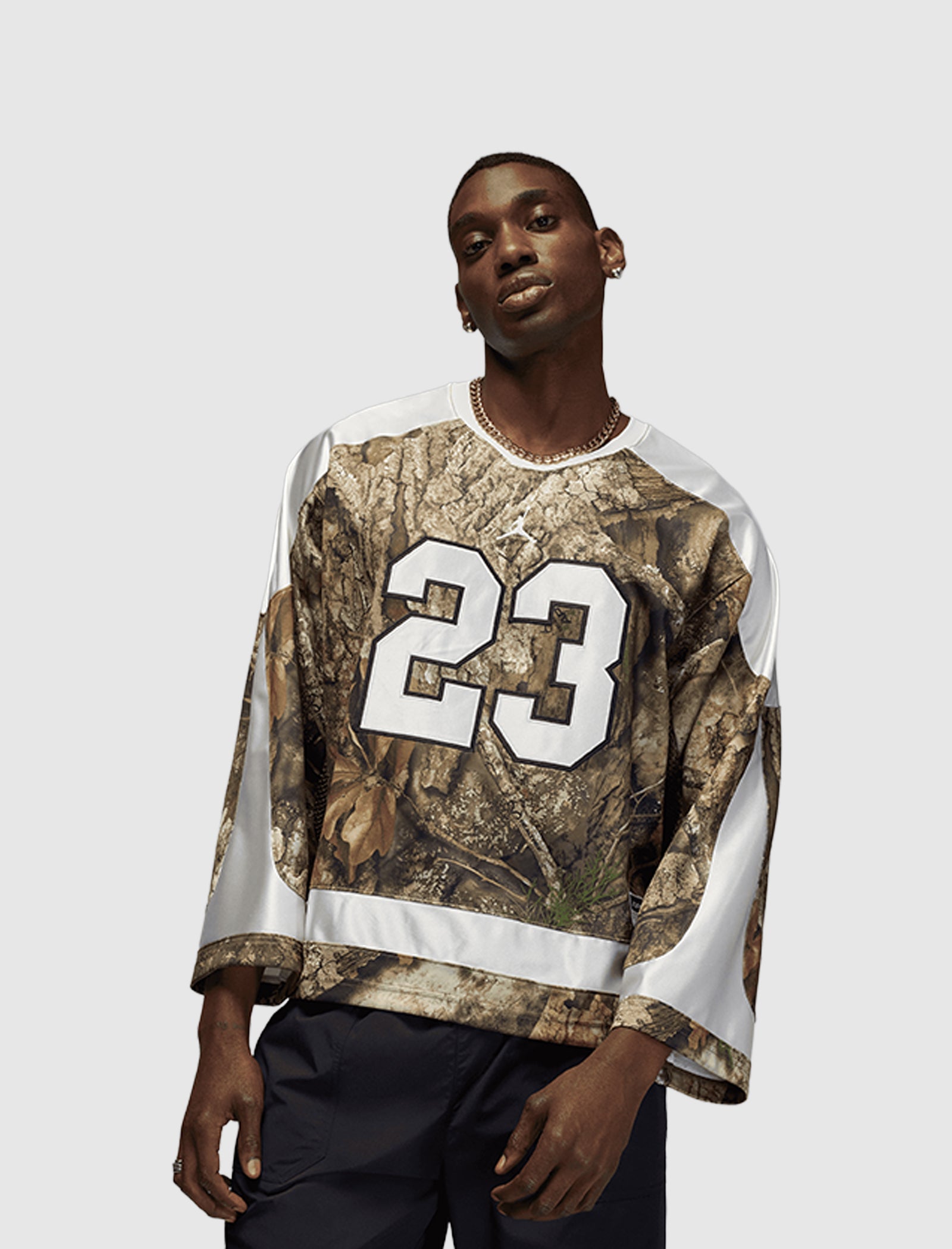 JORDAN BRAND BROOKLYN REALTREE HOCKEY JERSEY