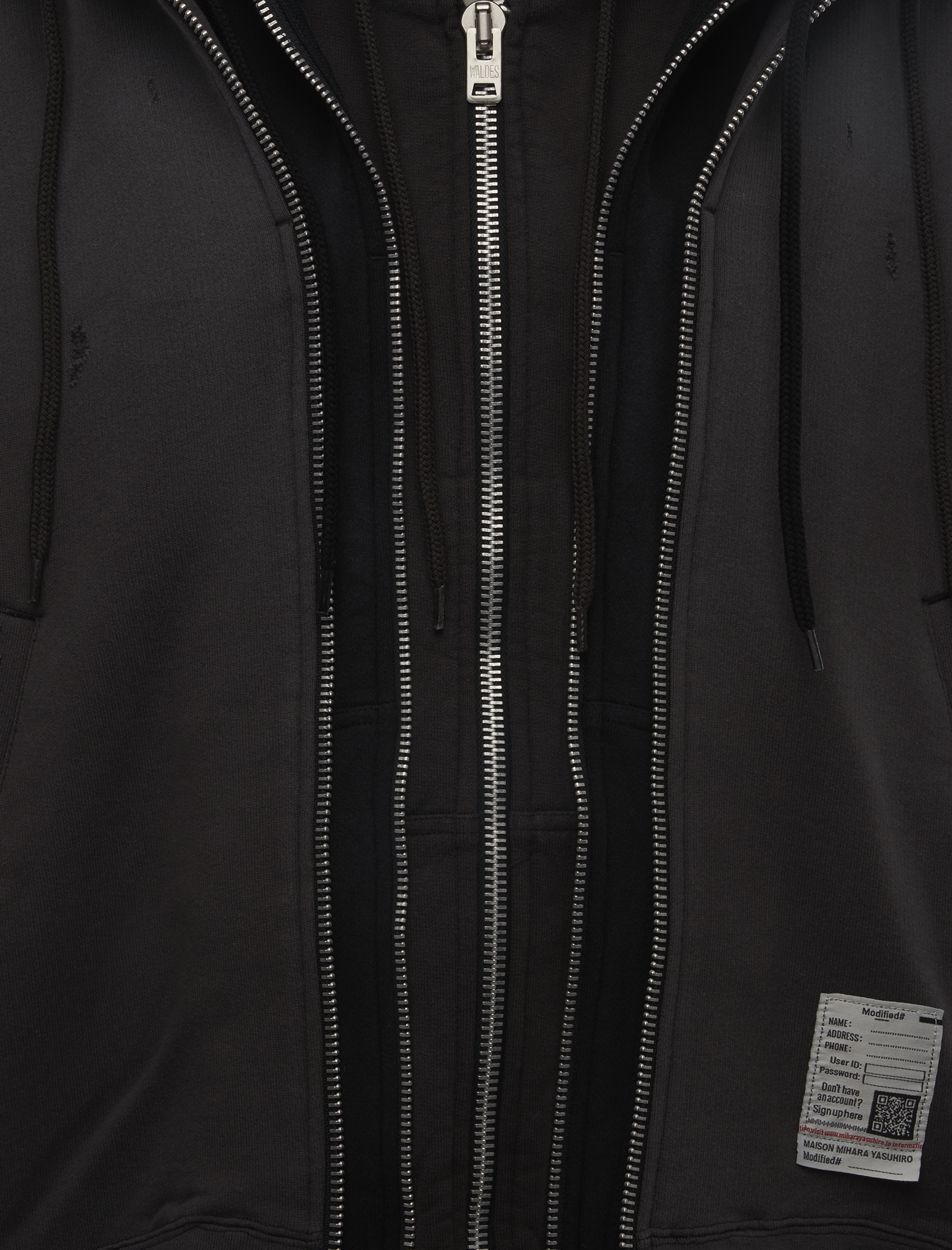 TRIPLE LAYERED PARKA