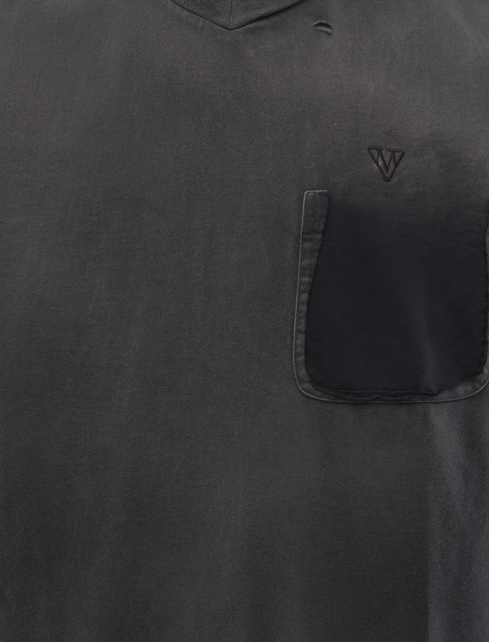 SUN FADED V-NECK TEE