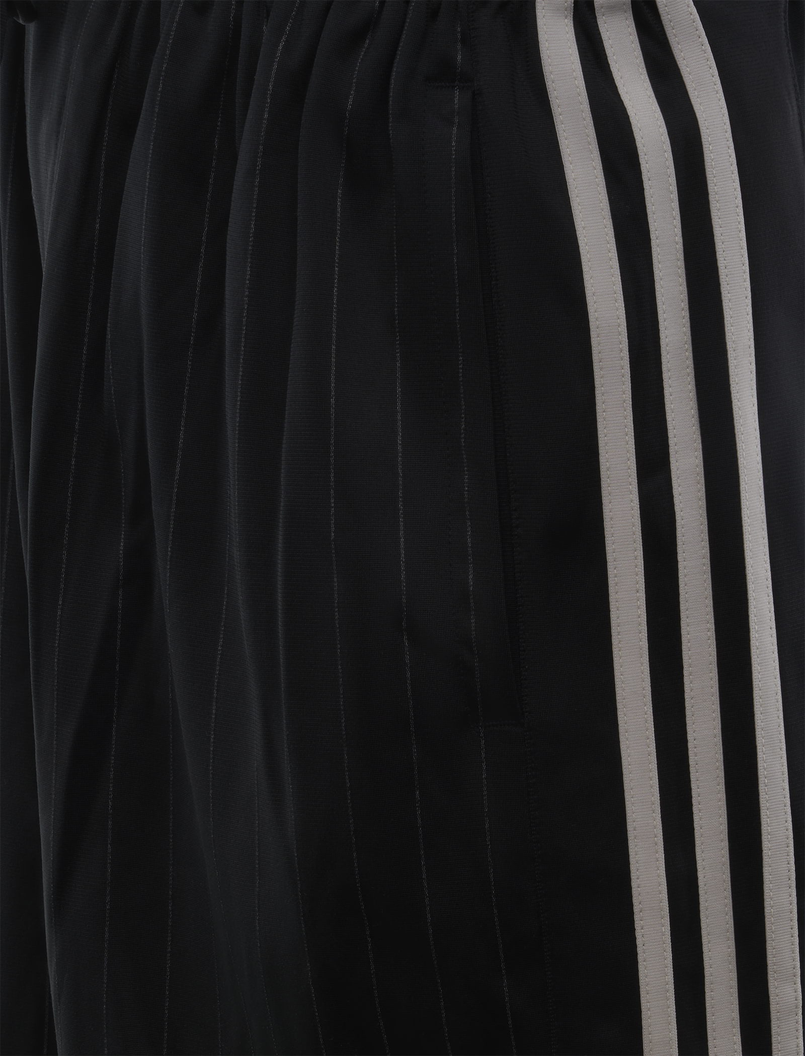 BASKETBALL TRACK PANTS