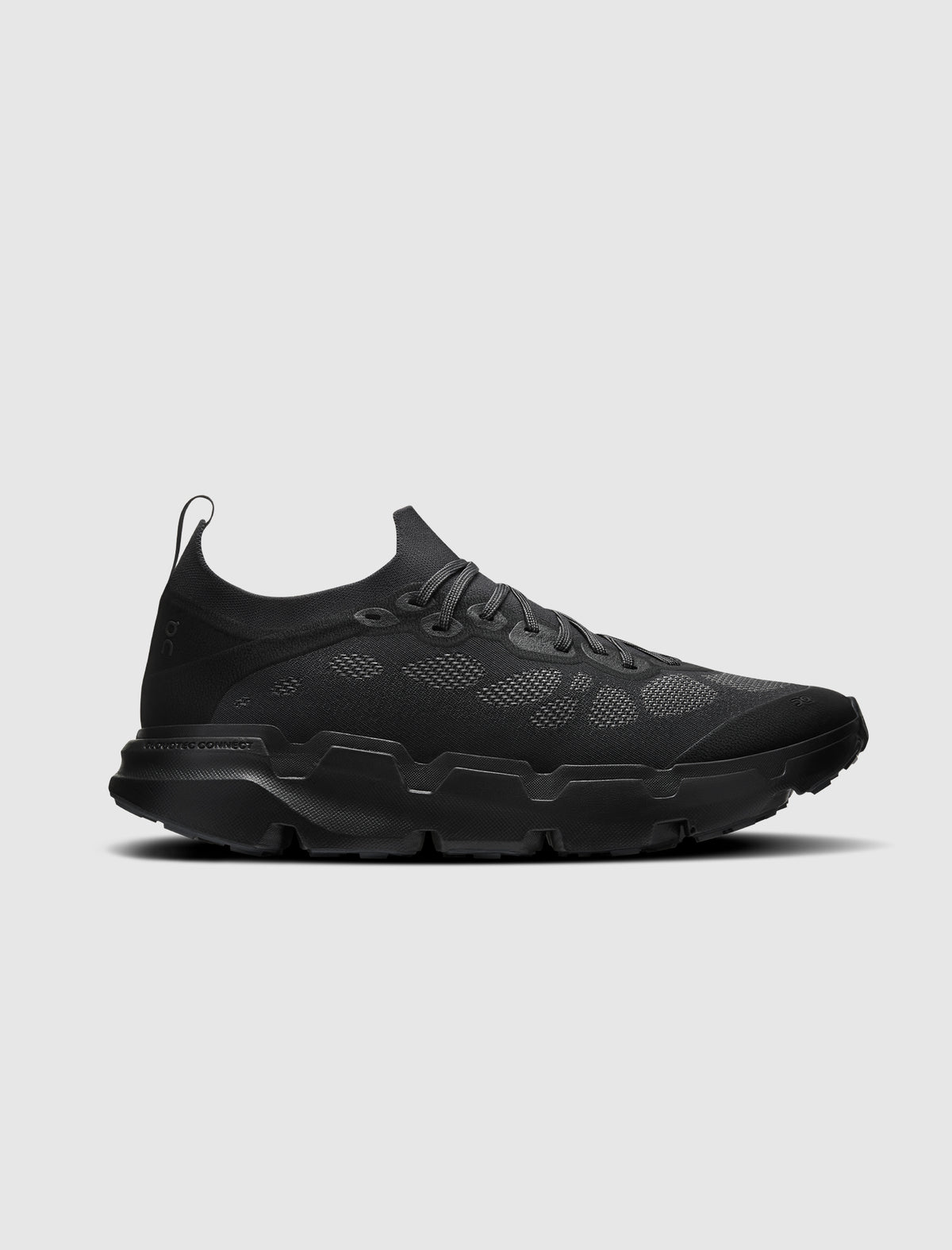 ON RUNNING X PAF CLOUDSOMA