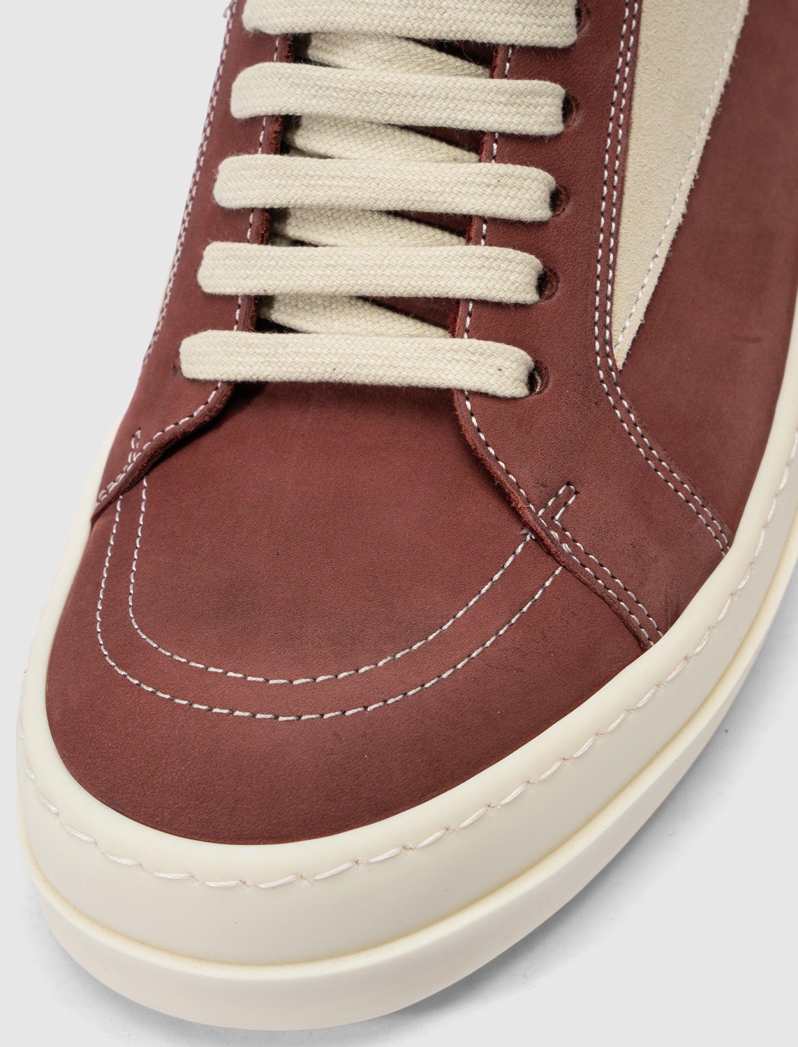 VINTAGE SNEAKERS "GOLDEN BROWN"