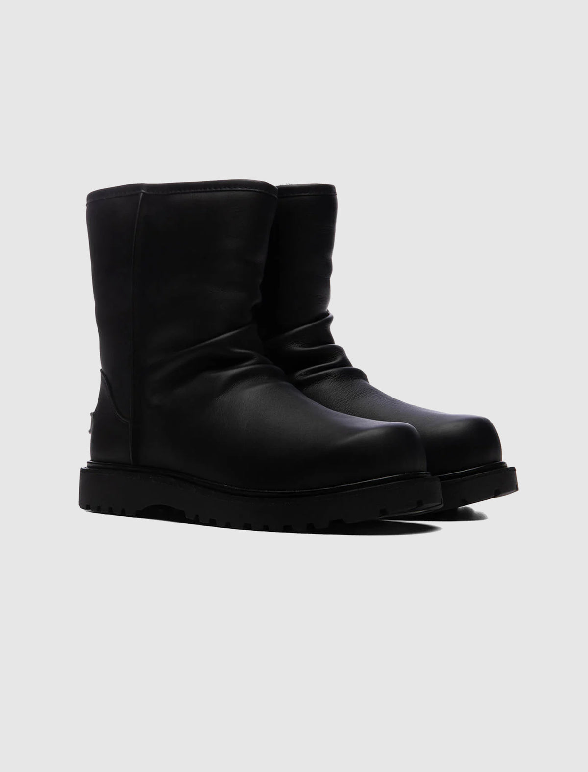 UGG WILLY CHAVARRIA RELAXED BOOTS