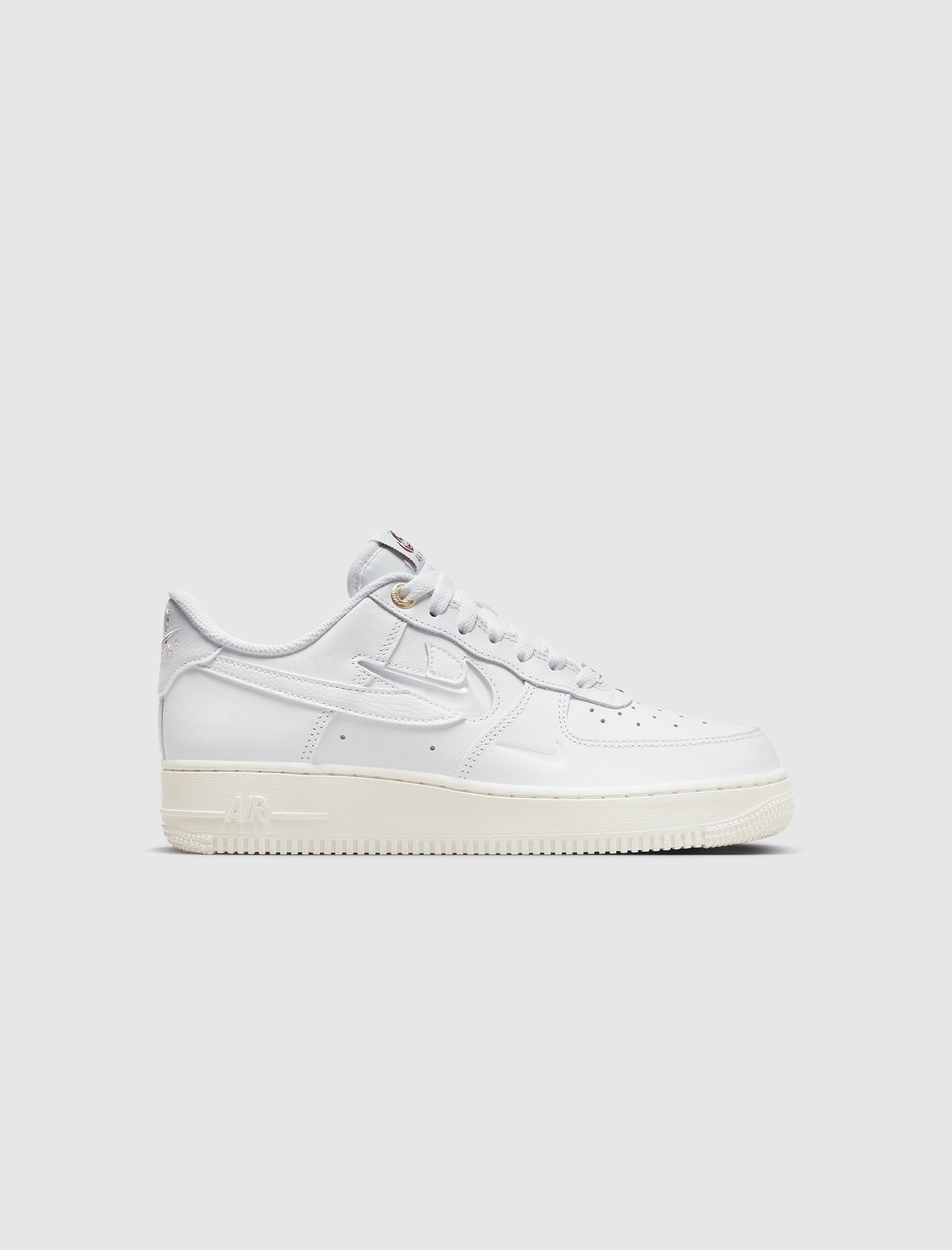 WOMEN'S AIR FORCE '07 PRM LOW 