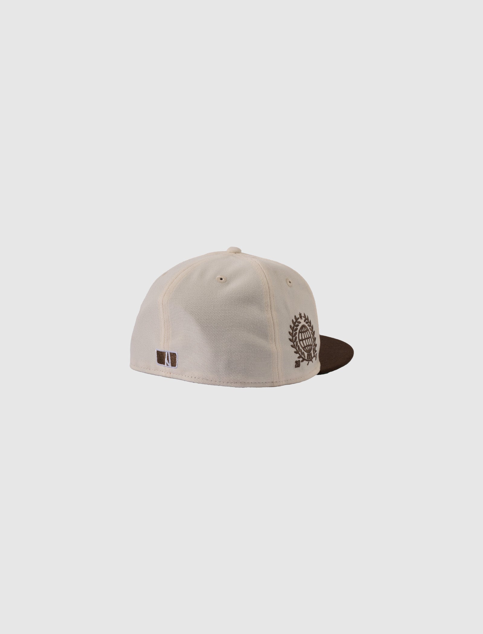 NEW ERA A MA MANIÉRE  CHAIN FITTED HAT WALNUT