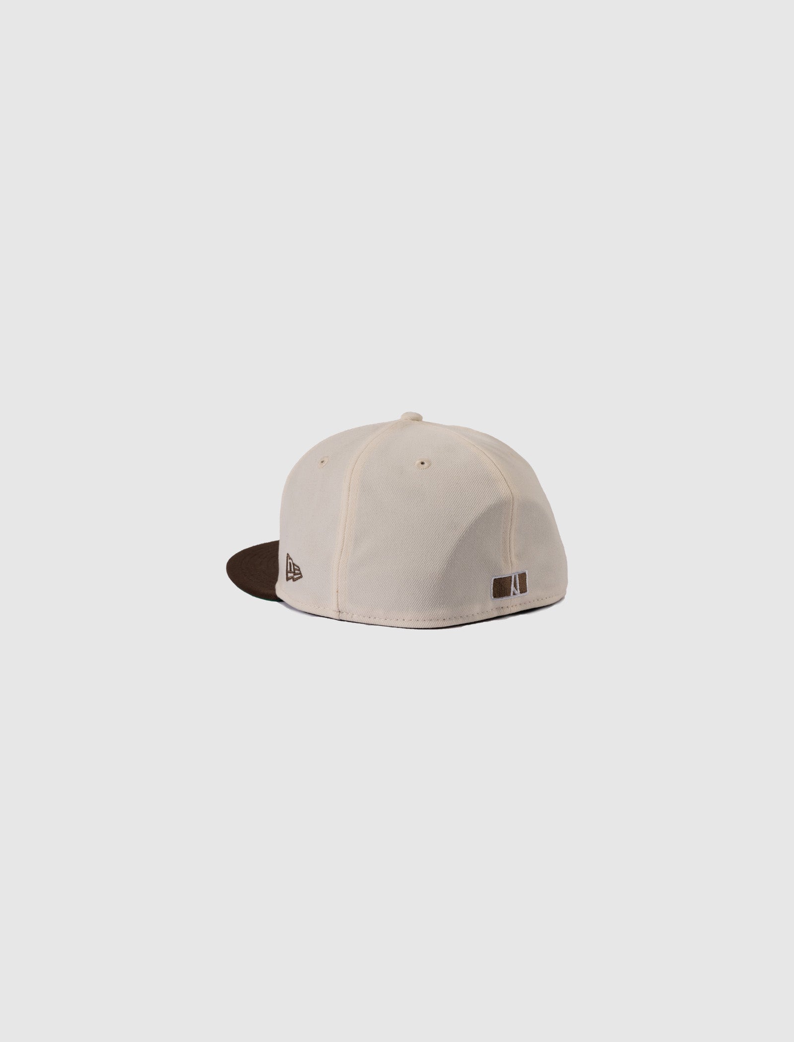NEW ERA A MA MANIÉRE  CHAIN FITTED HAT WALNUT