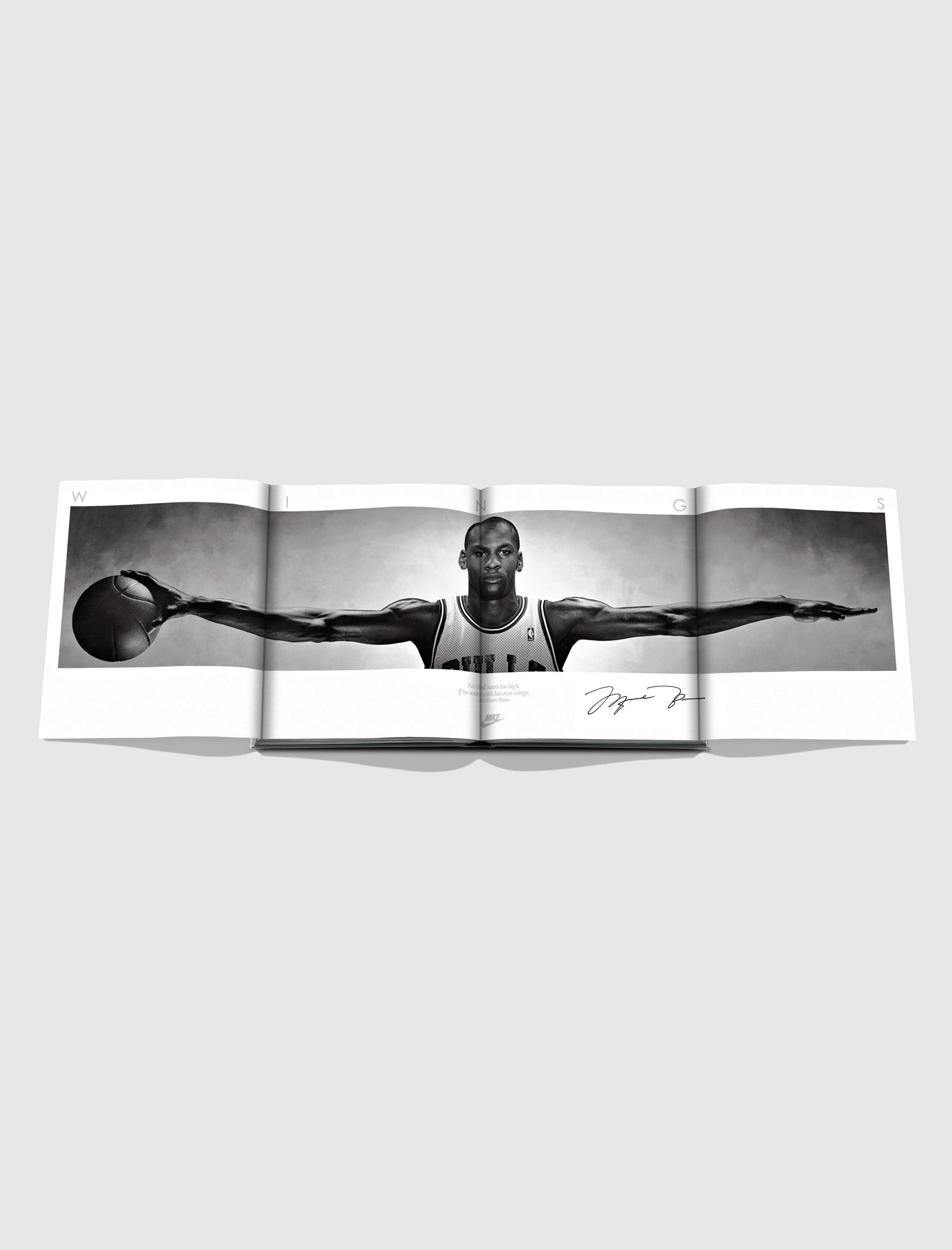 AIR JORDAN CLASSIC BOOK