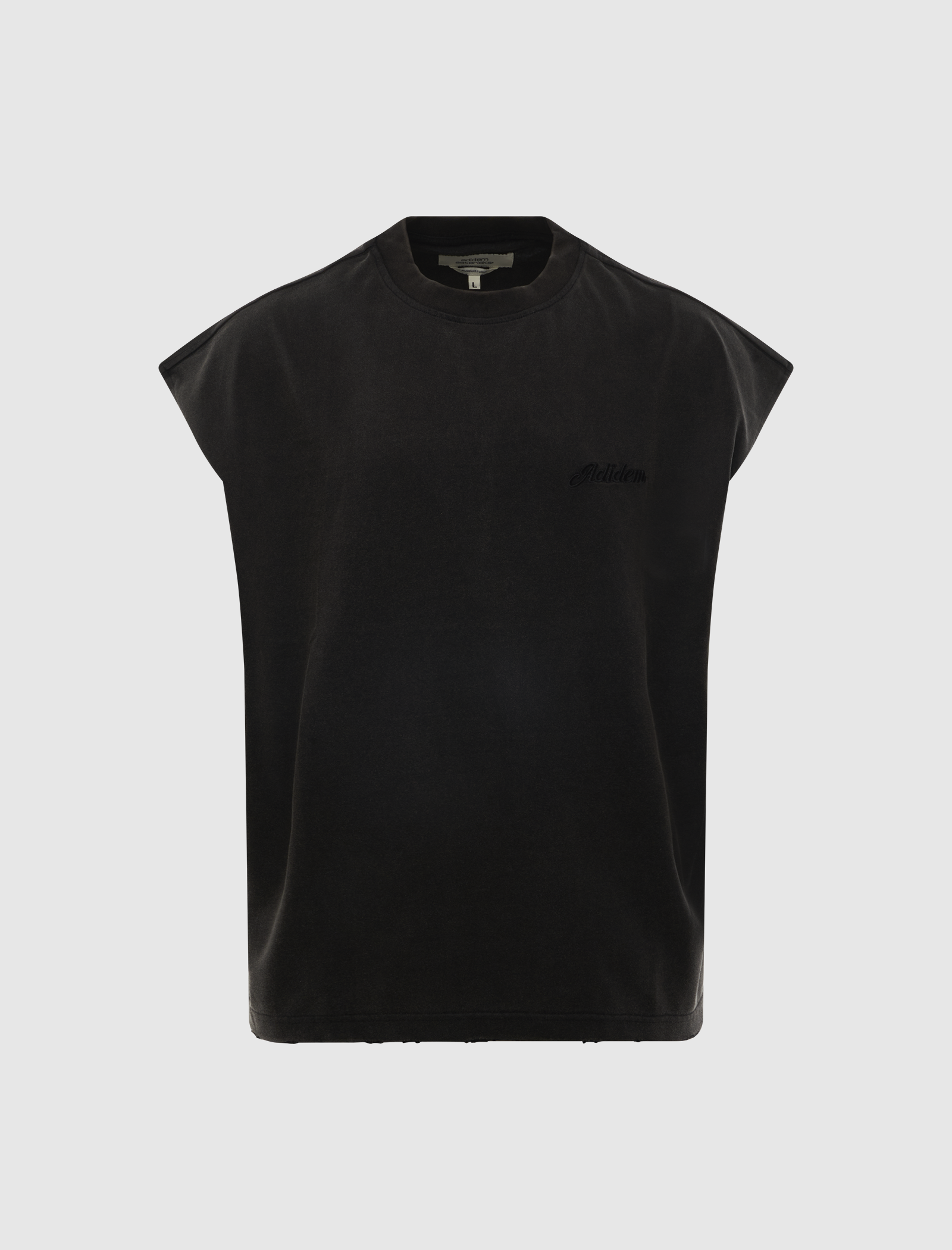 MUSCLE TEE
