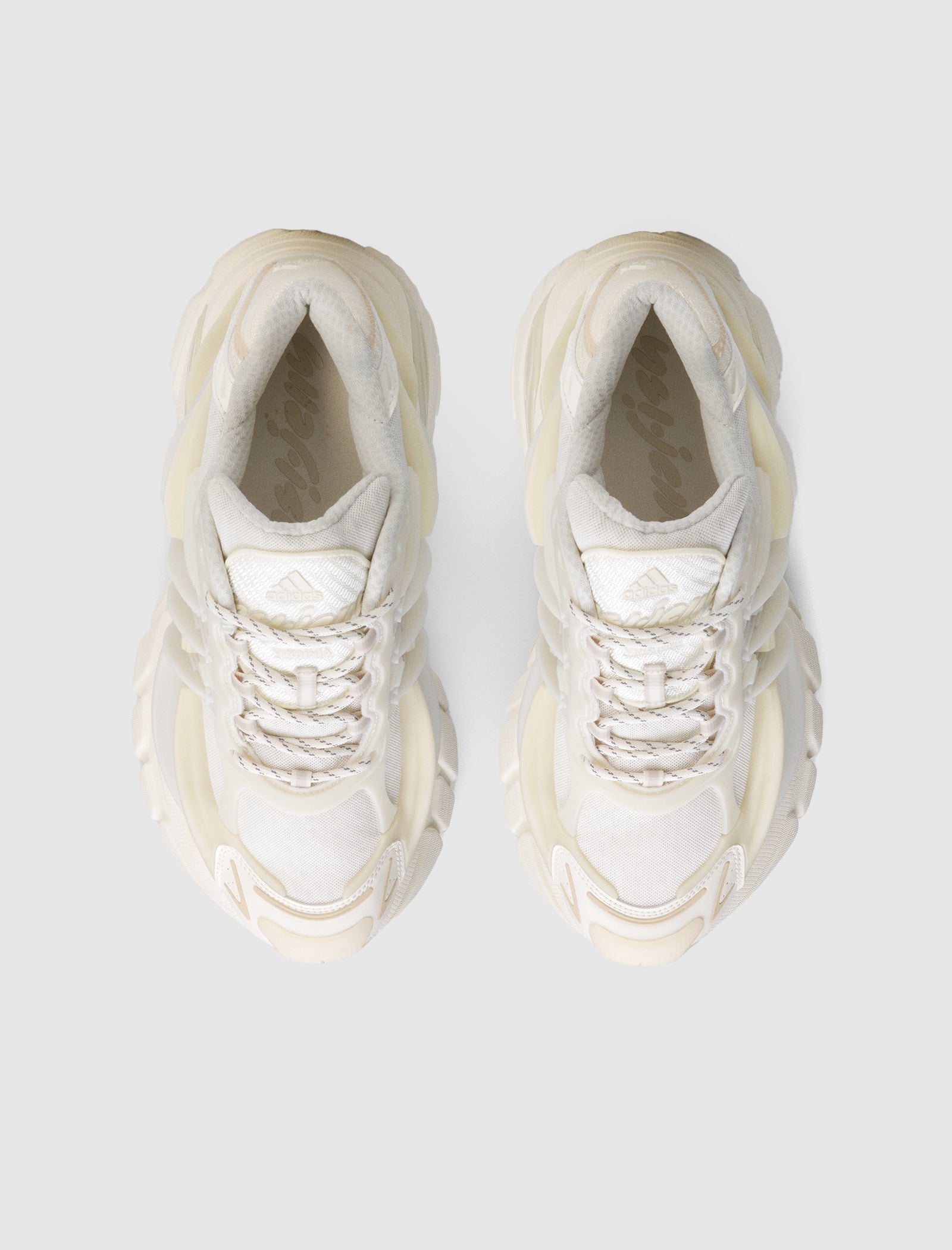 PHARRELL WILLIAMS ADISTAR JELLYFISH 