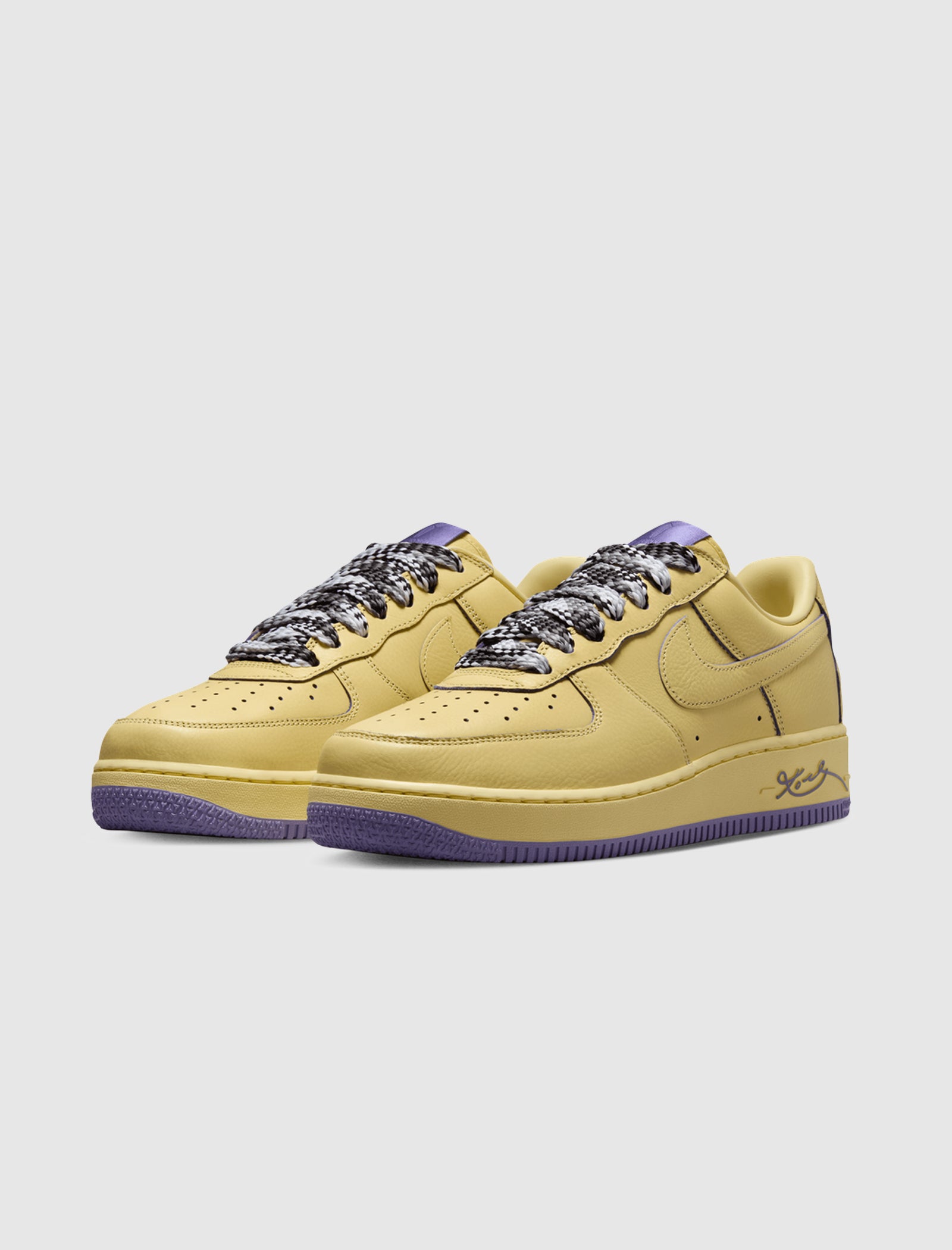 AIR FORCE 1 LOW PROTRO "SOFT YELLOW"