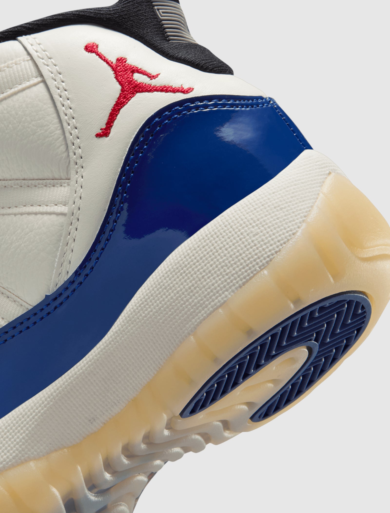 AIR JORDAN 11 RETRO "RARE AIR" GS