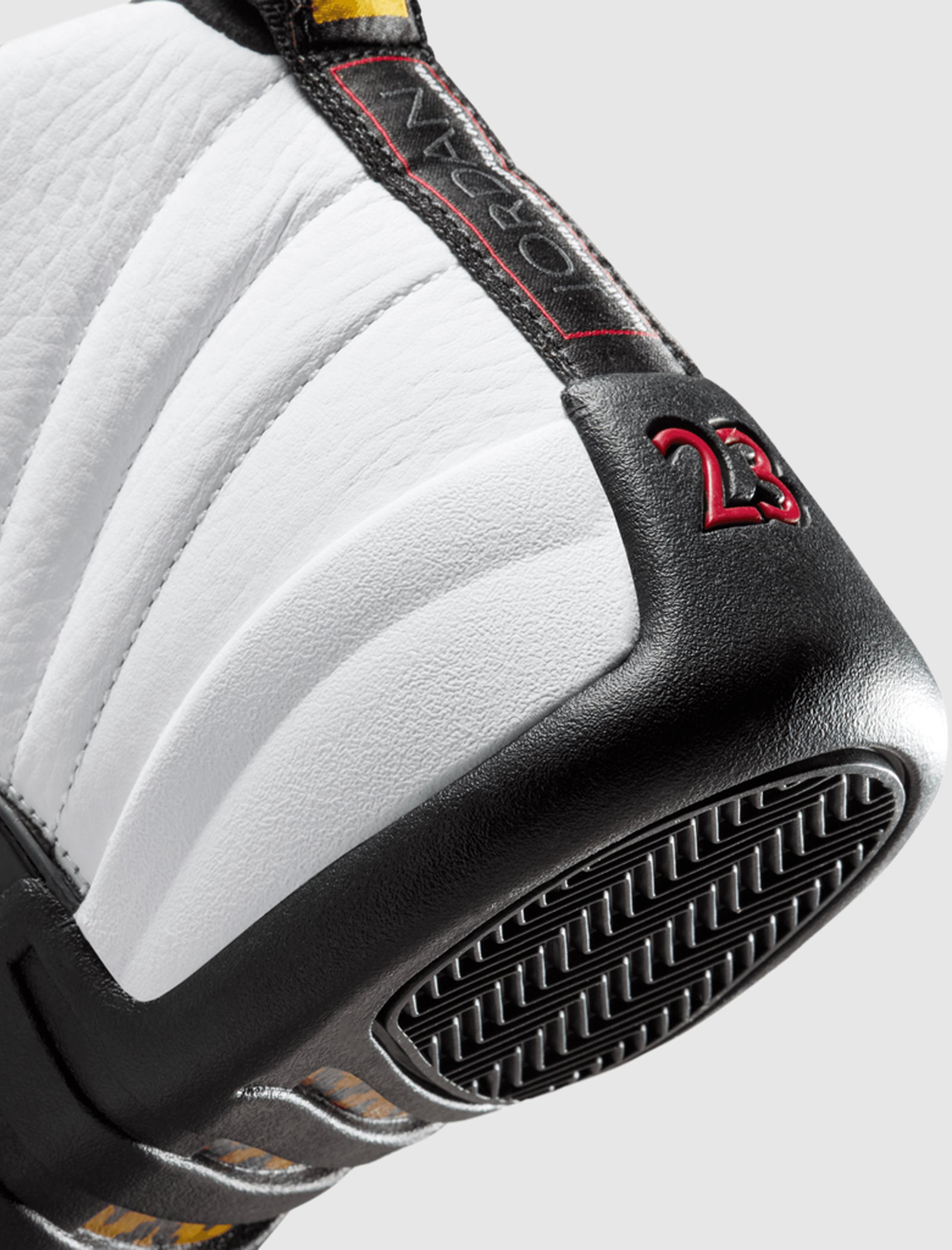 AIR JORDAN 12 RETRO "TAXI"