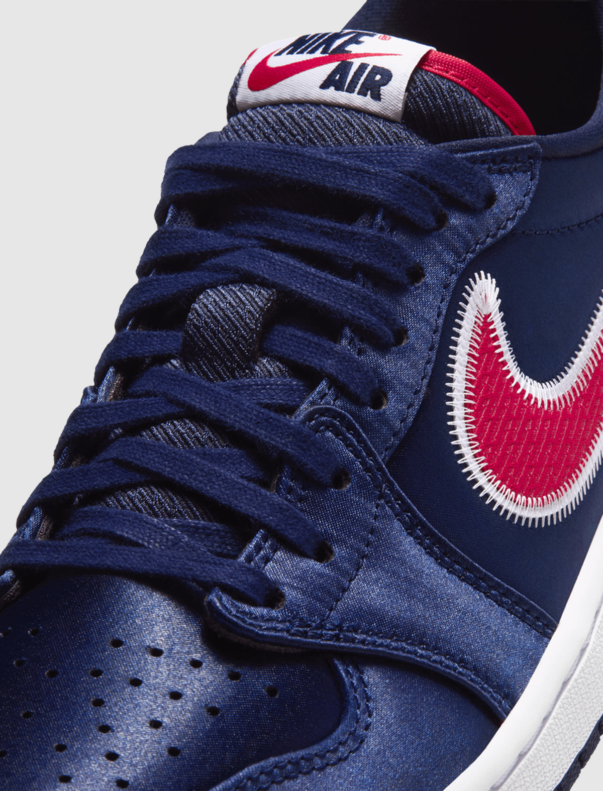 AIR JORDAN 1 RETRO LOW OG