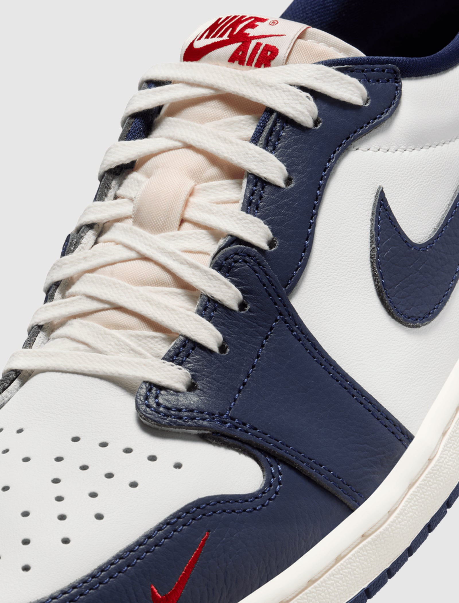 AIR JORDAN 1 LOW OG "HOWARD UNIVERSITY"