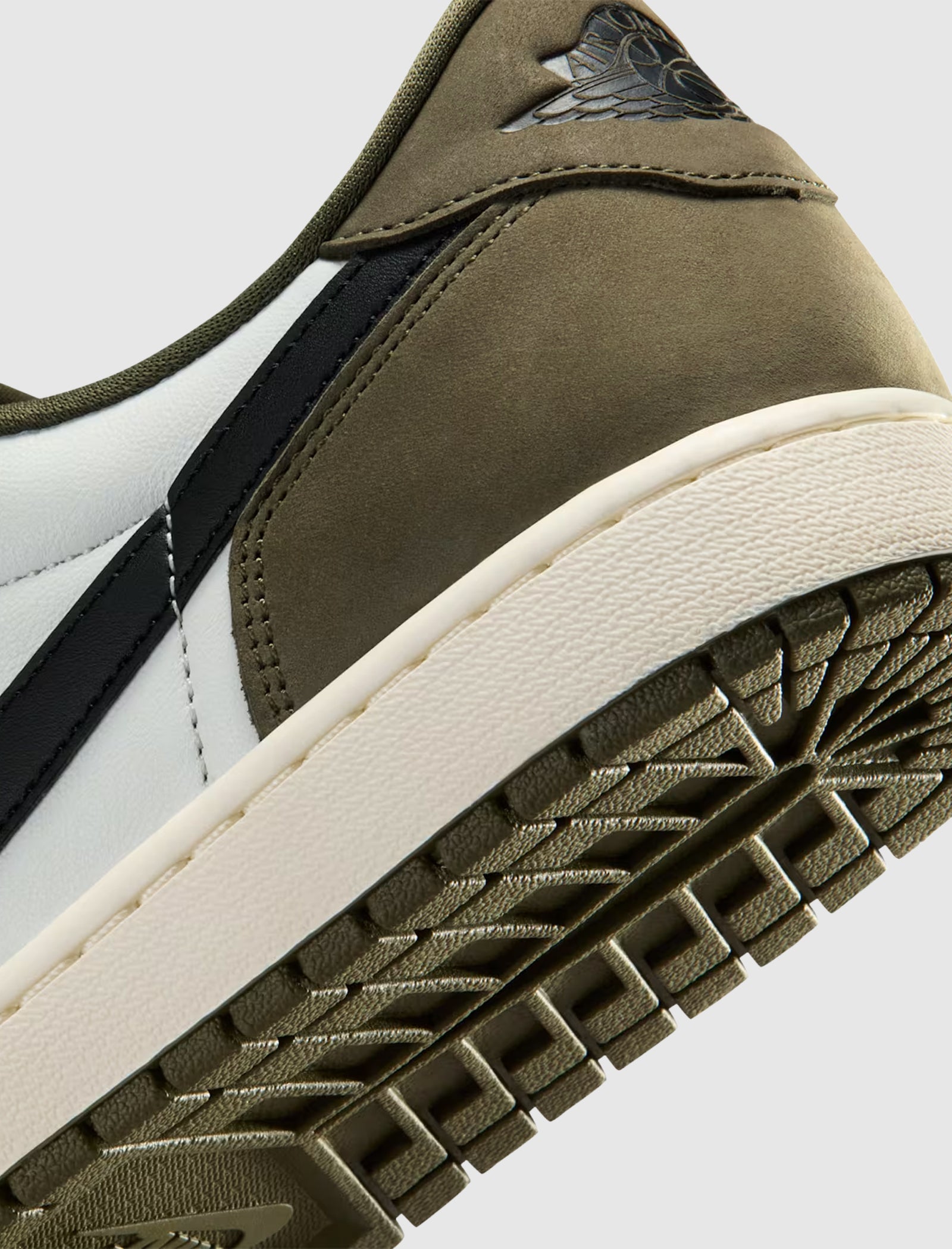 AIR JORDAN 1 RETRO LOW 