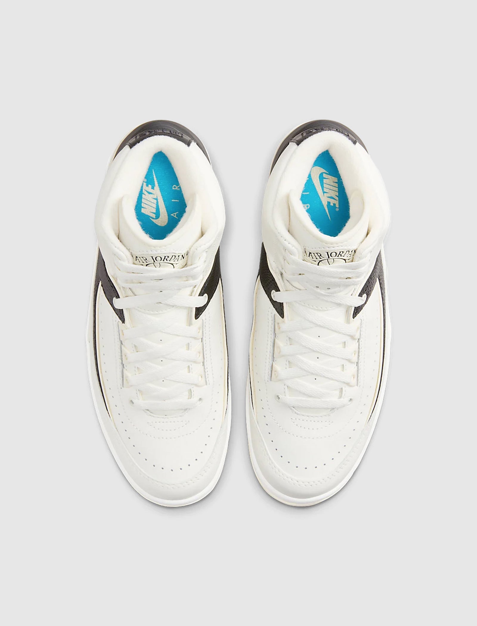 WOMEN'S AIR JORDAN 2 RETRO "SAIL"