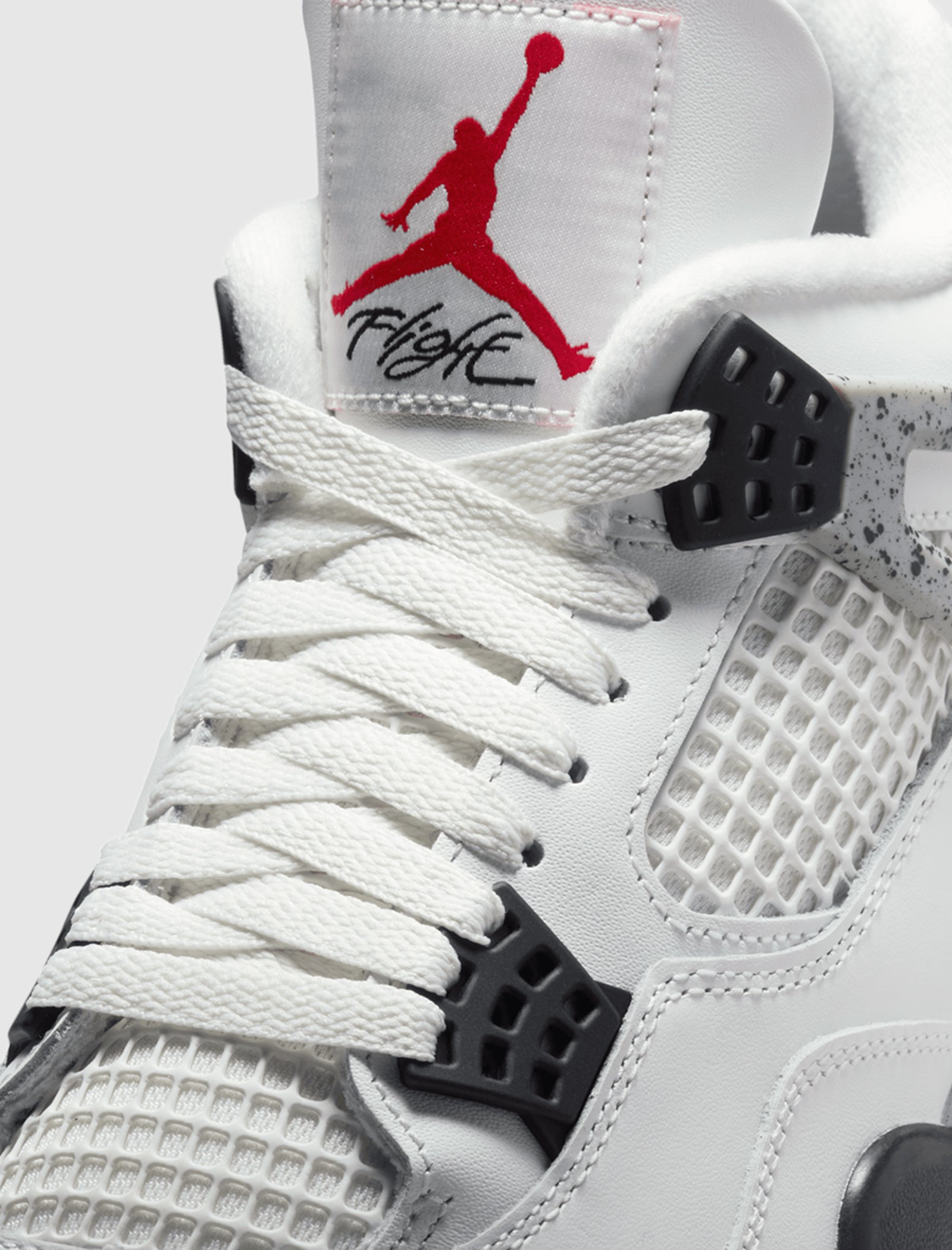 AIR JORDAN 4 RETRO "WHITE CEMENT"