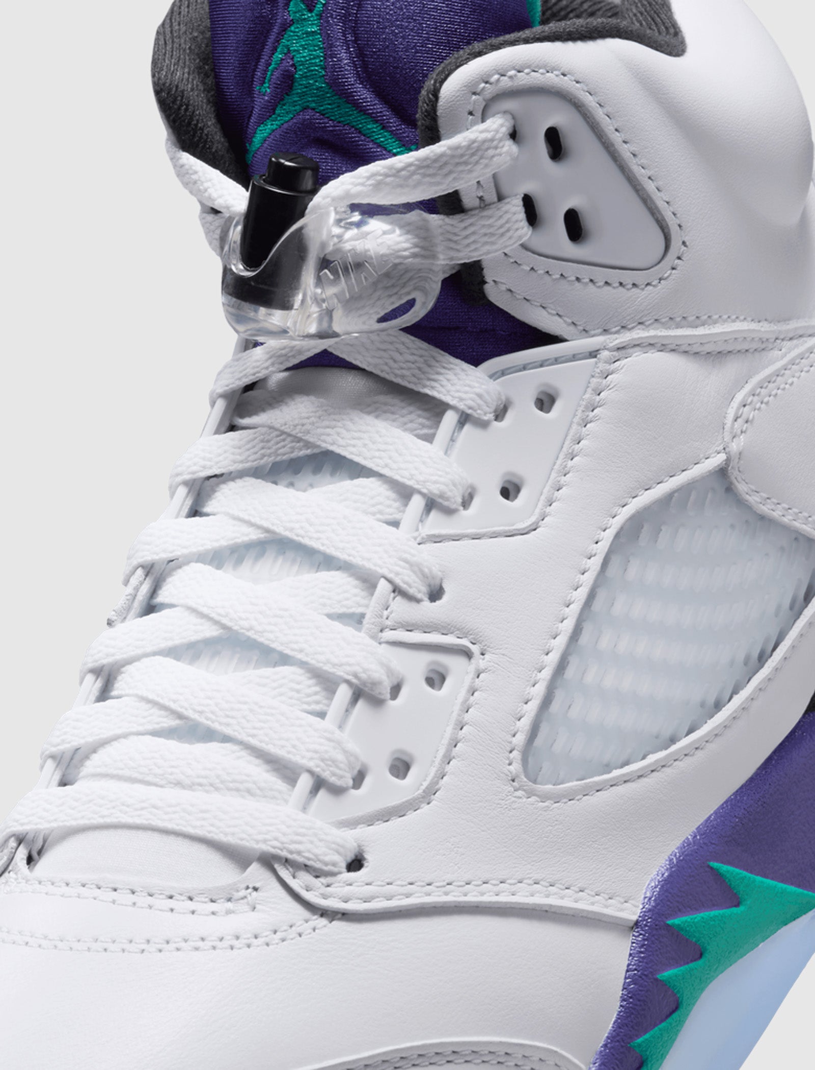 AIR JORDAN 5 RETRO "GRAPE"