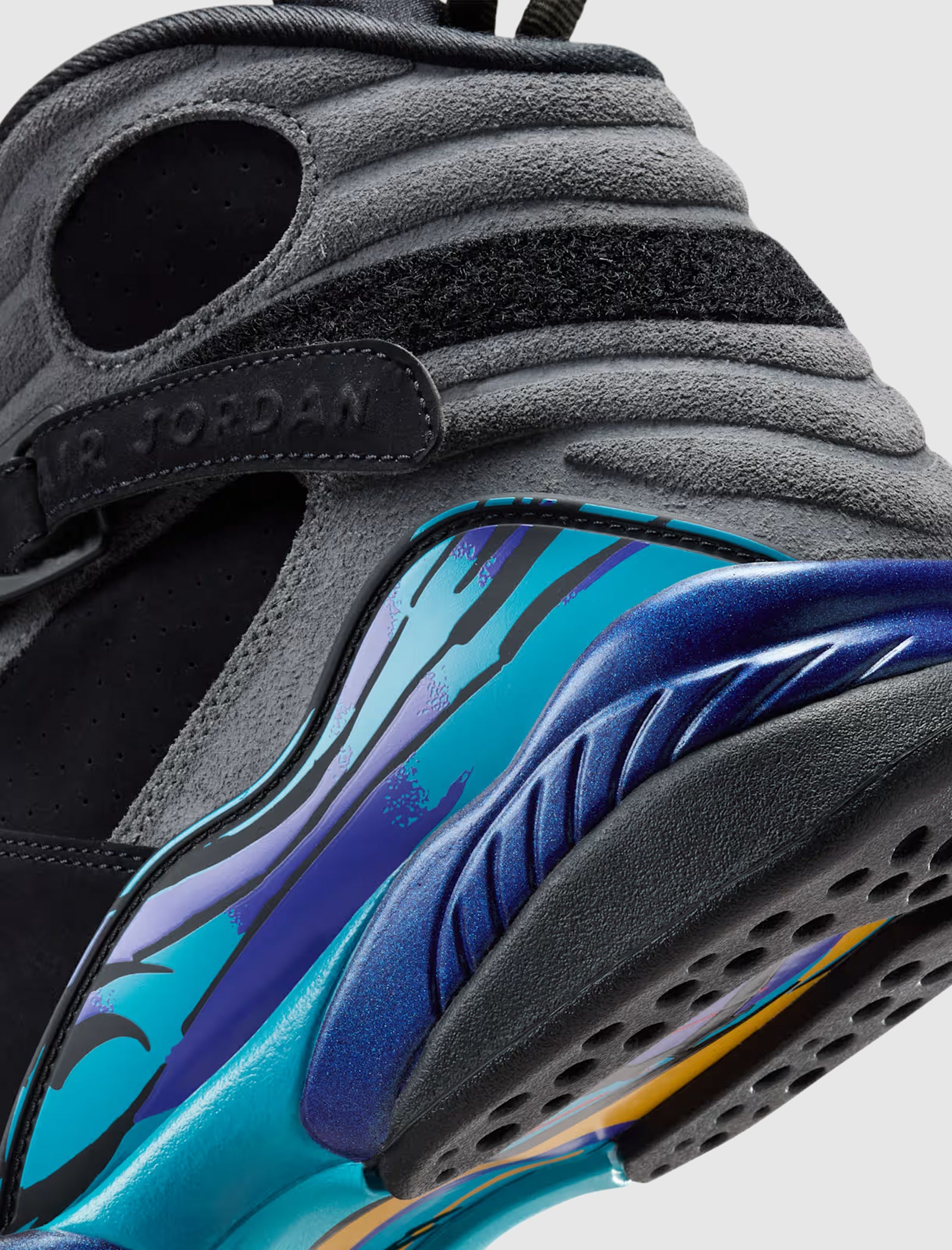 AIR JORDAN 8 RETRO "AQUA"