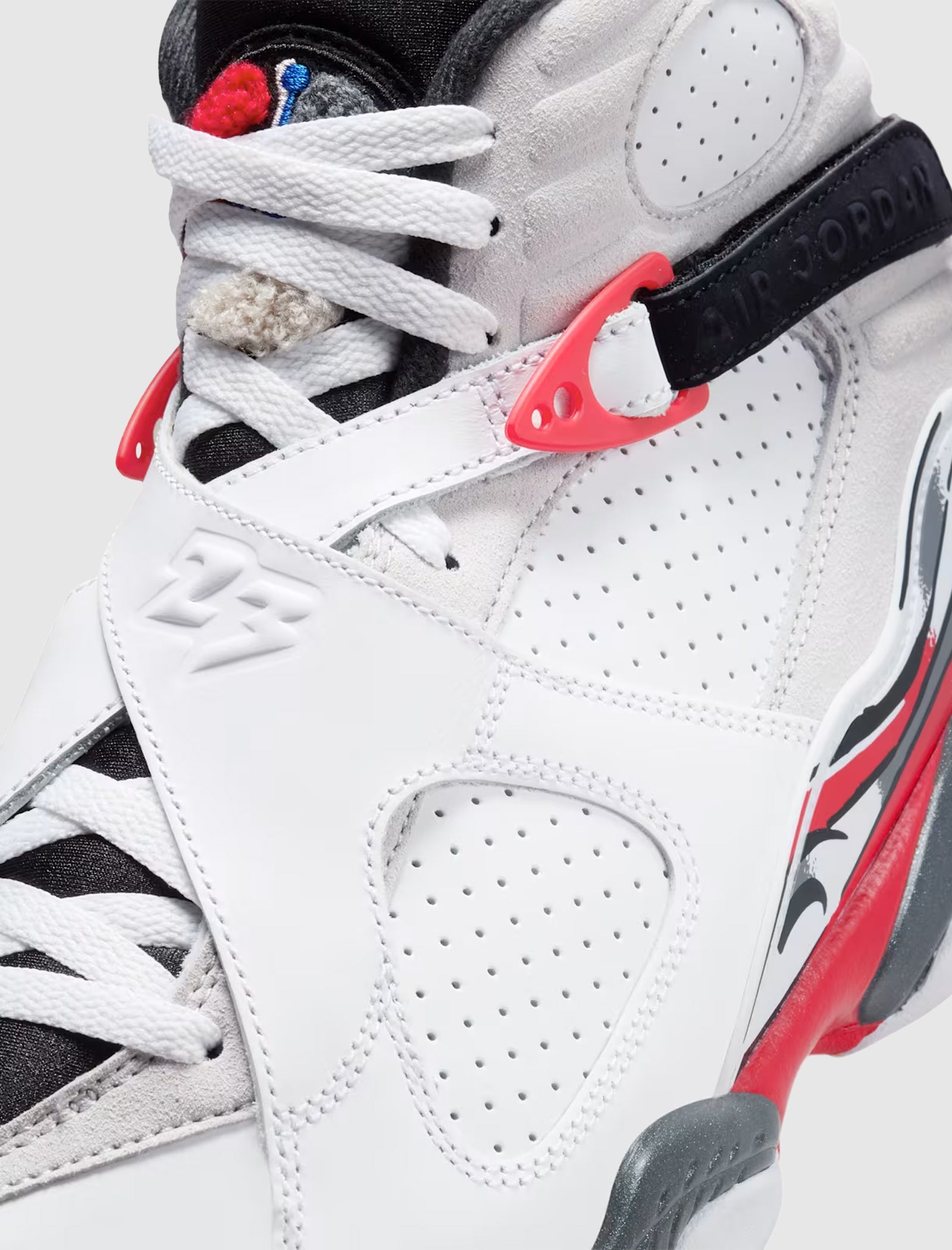 AIR JORDAN 8 RETRO "BUGS BUNNY"