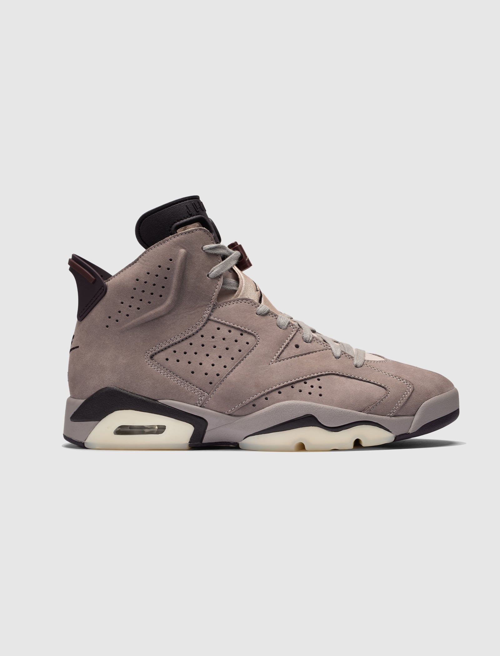 A MA MANIÉRE X AIR JORDAN 6 RETRO SP 