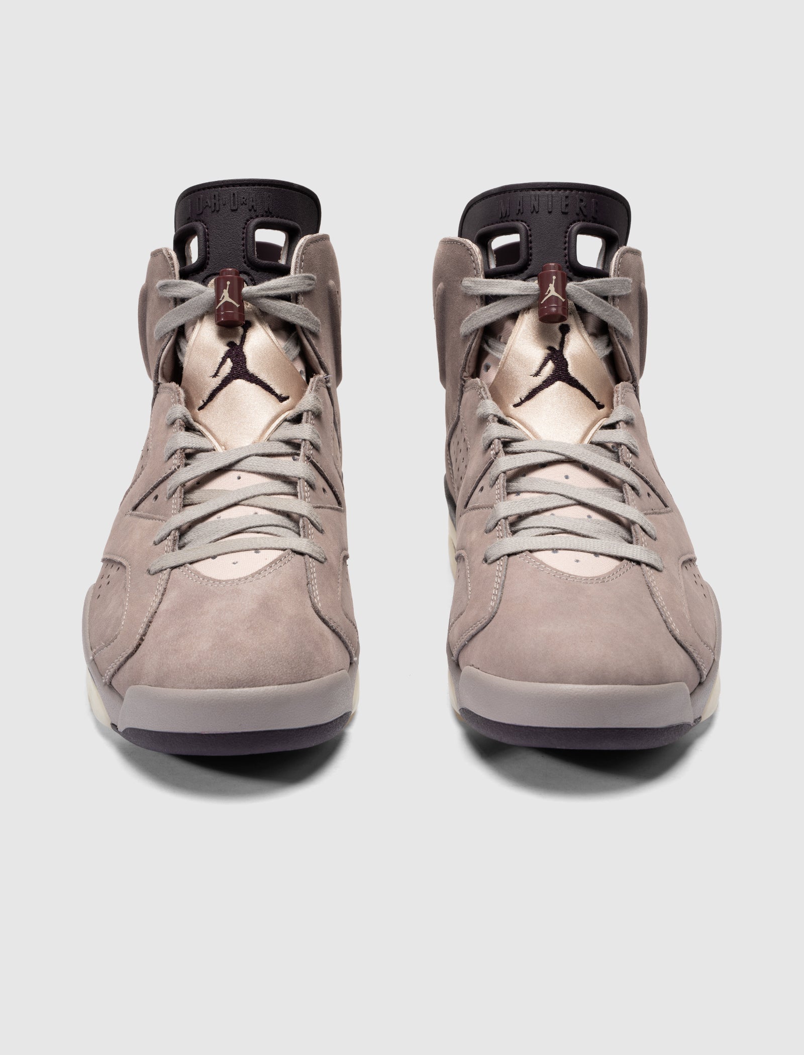 A MA MANIÉRE X AIR JORDAN 6 RETRO SP "SMOKY MAUVE"