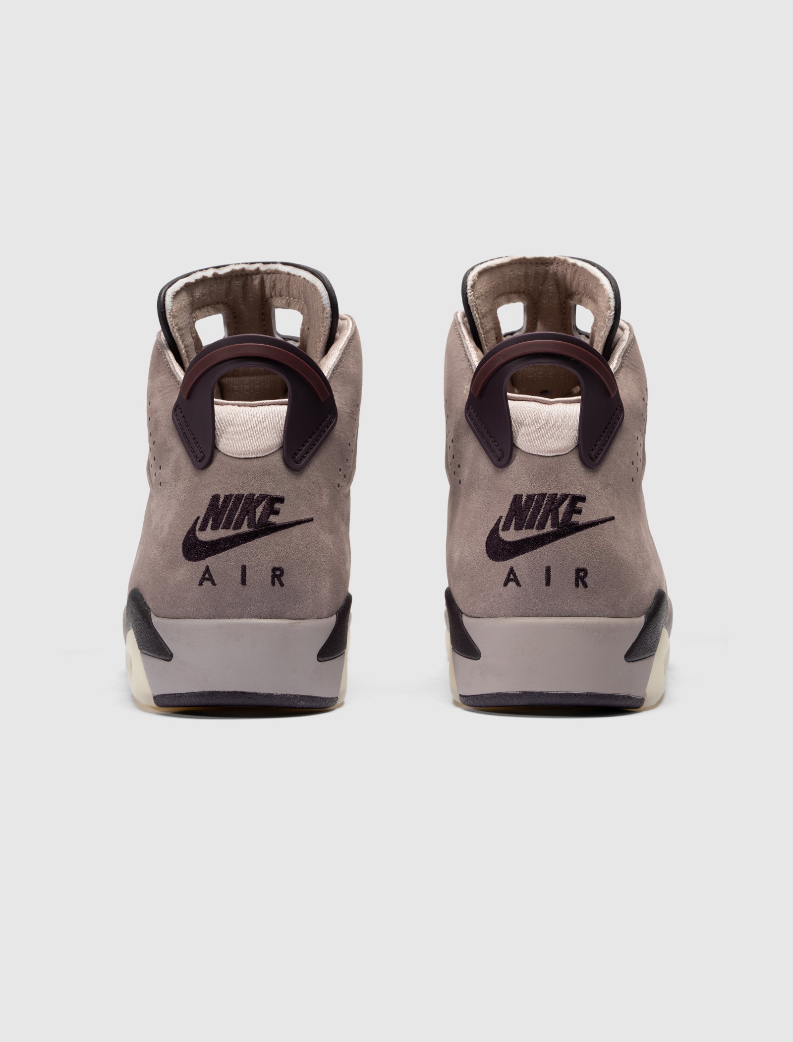 A MA MANIÉRE X AIR JORDAN 6 RETRO SP 