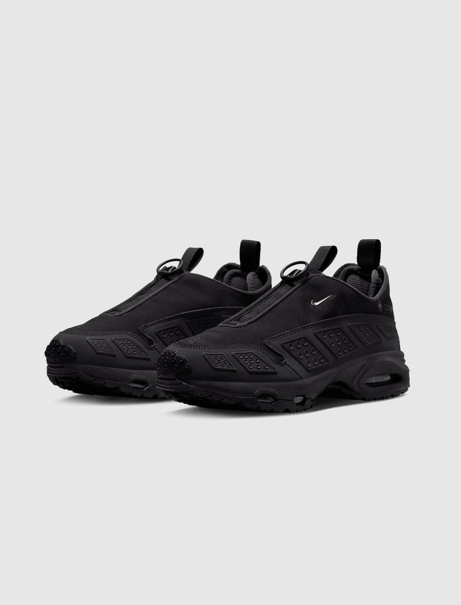 WOMENS AIR MAX SUNDER GORE-TEX "BLACK/DARK SMOKE GREY"