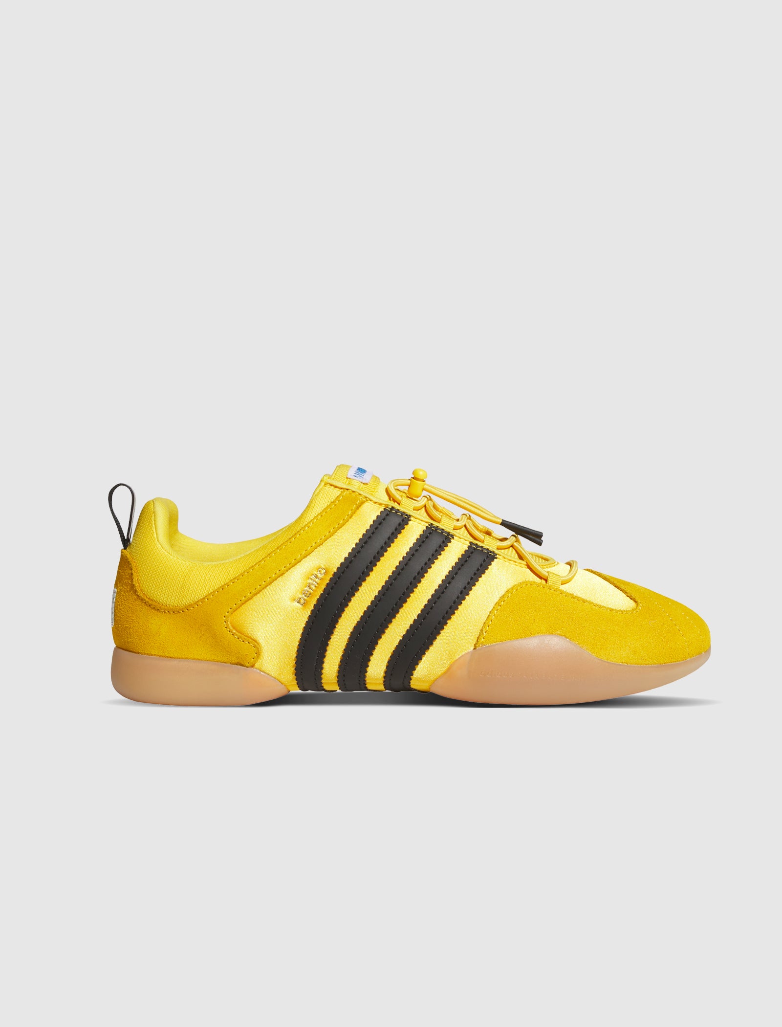 BAD BUNNY BALLERINA "GOLD/WHITE"
