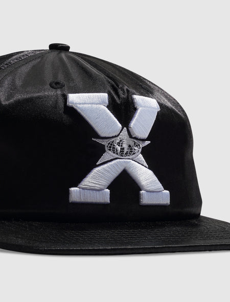 SATIN X HAT