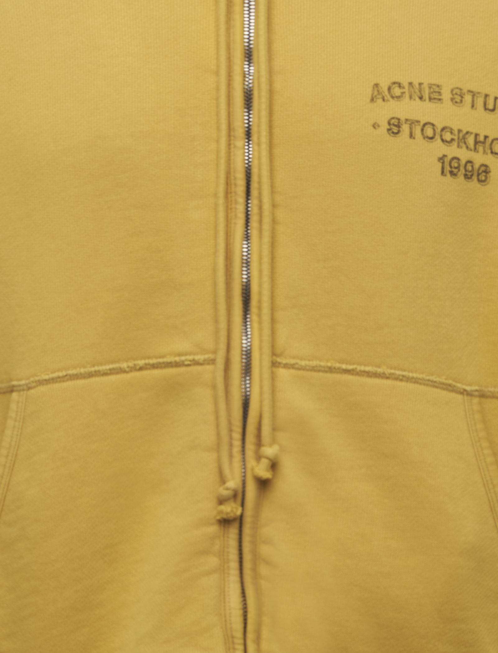 SPRAYED ZIP HOODIE