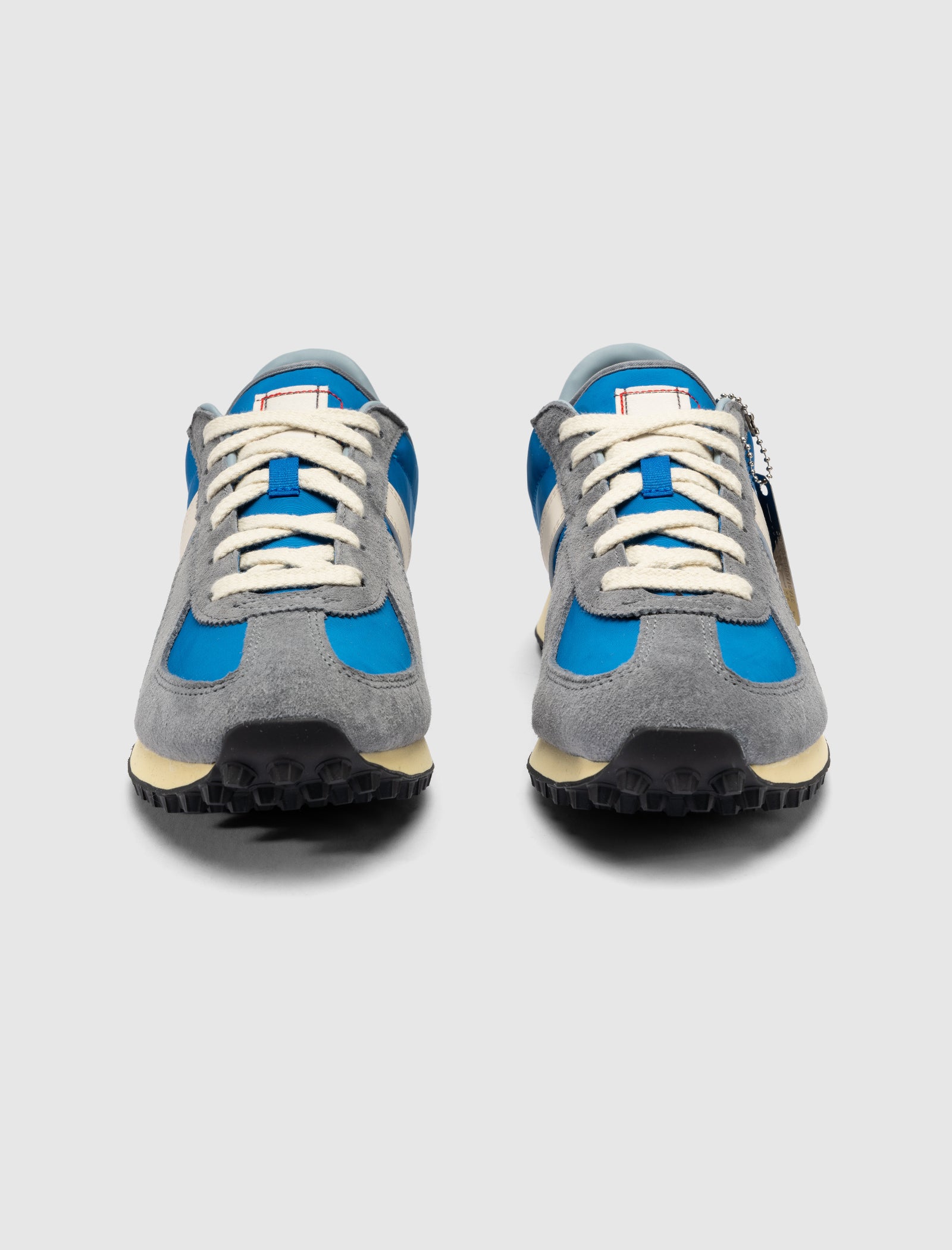 DO NOT DUPLICATE BW RUNNER