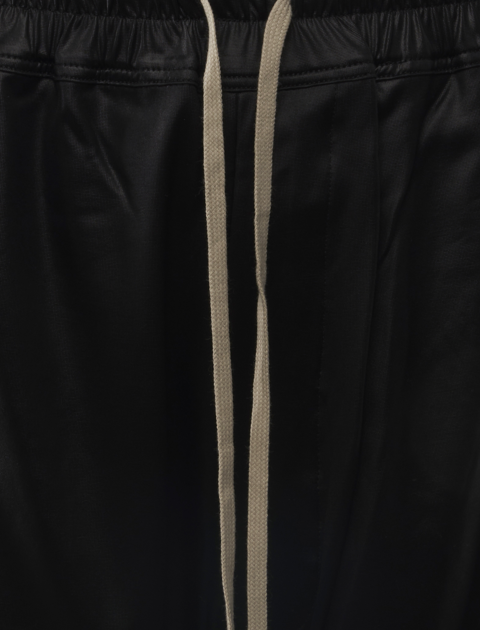 WIDE PUSHER SHORTS