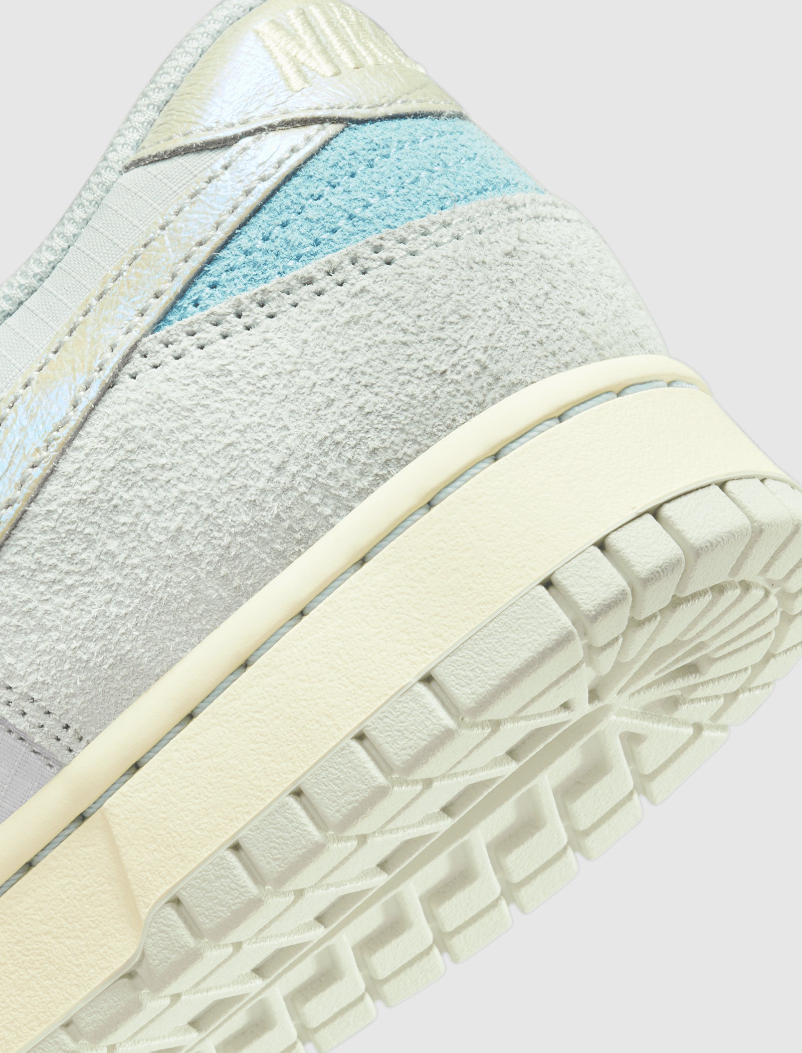 DUNK LOW RETRO SE "FISHING"