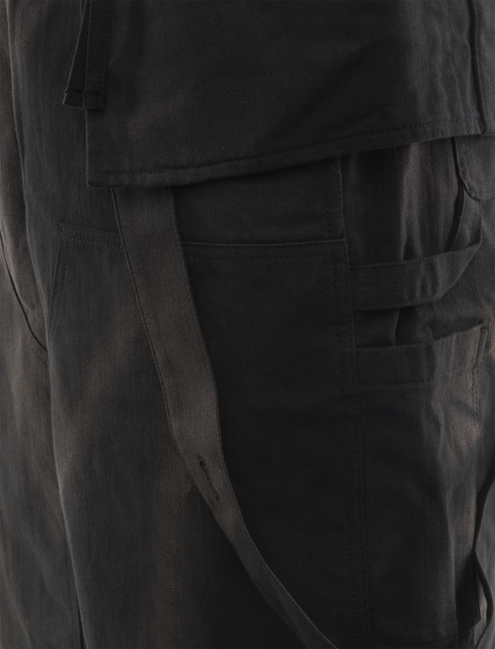 SUN-BLEACHED WORK HALF TROUSERS