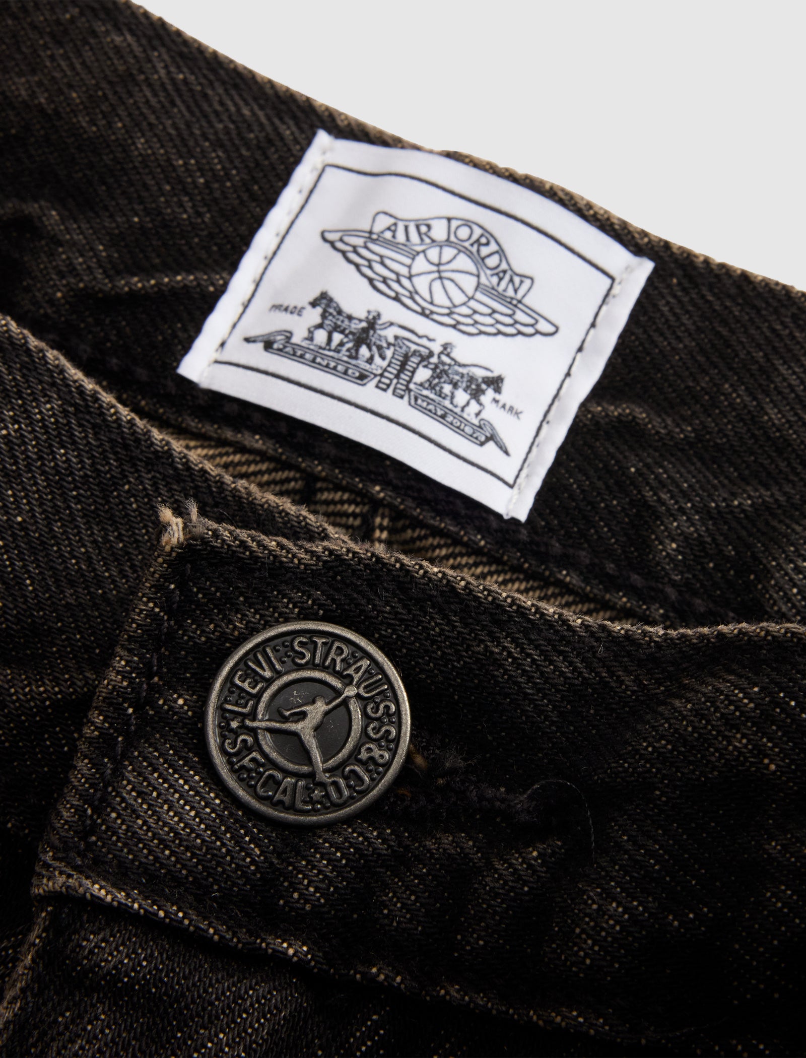 baggy jeans with air jordan 1