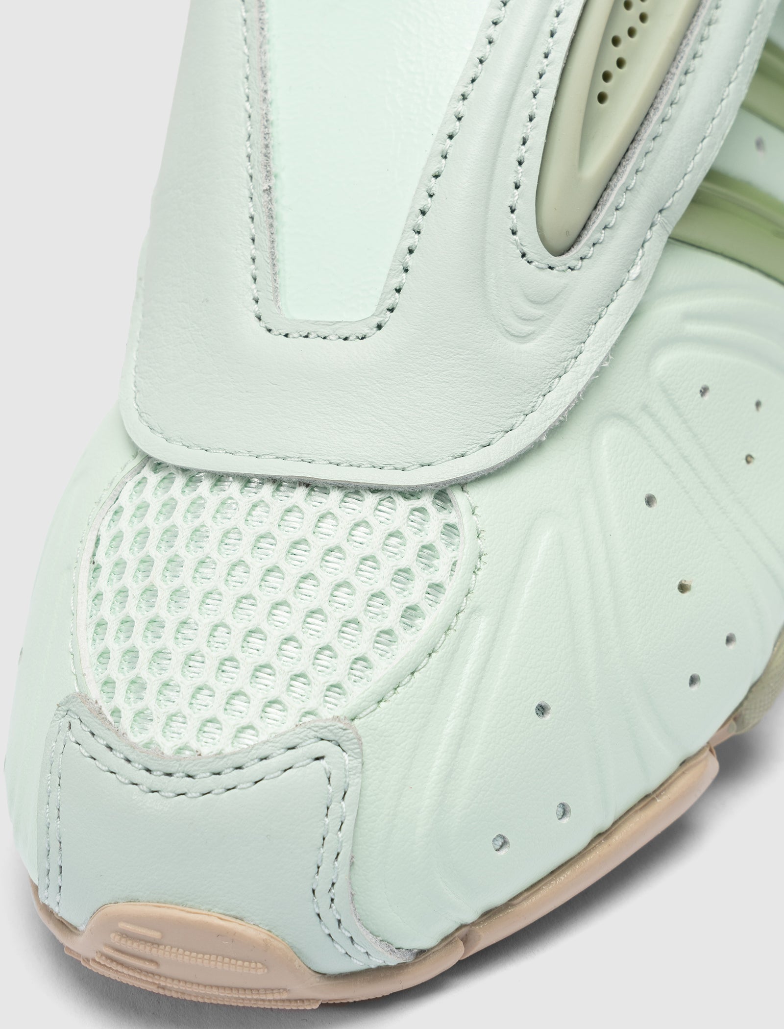 DO NOT DUPLICATE WOMEN'S GHOST MOTO LOW 