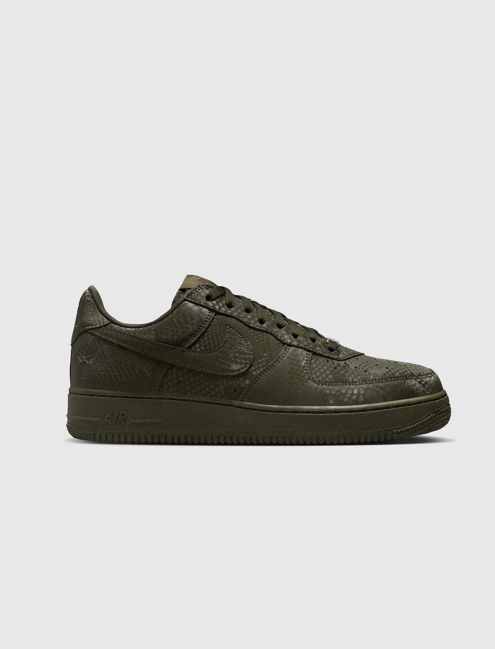 KOBE AIR FORCE 1 "CARGO"