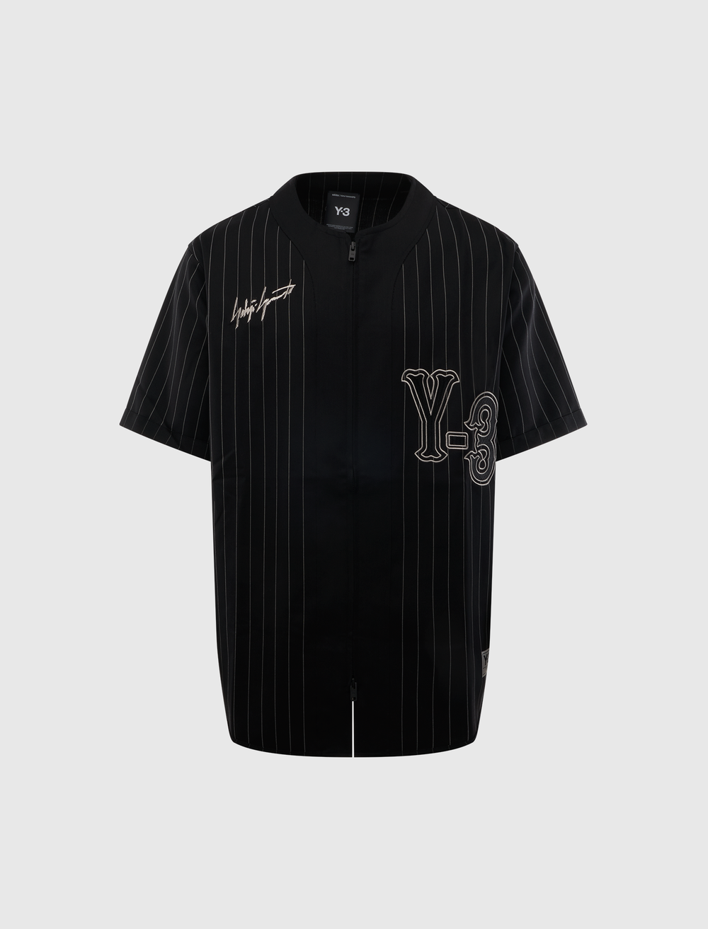 5 GRAPHIC TEE