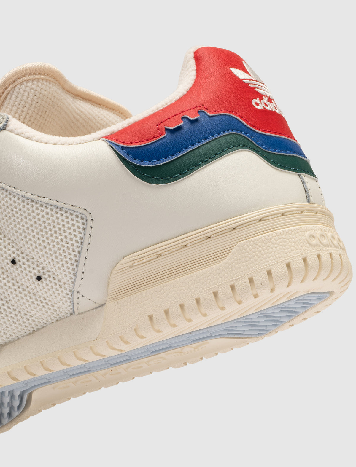 ADIDAS DO NOT DUPLICATE HALLOWEEN CANDY POWERPHASE PUFF
