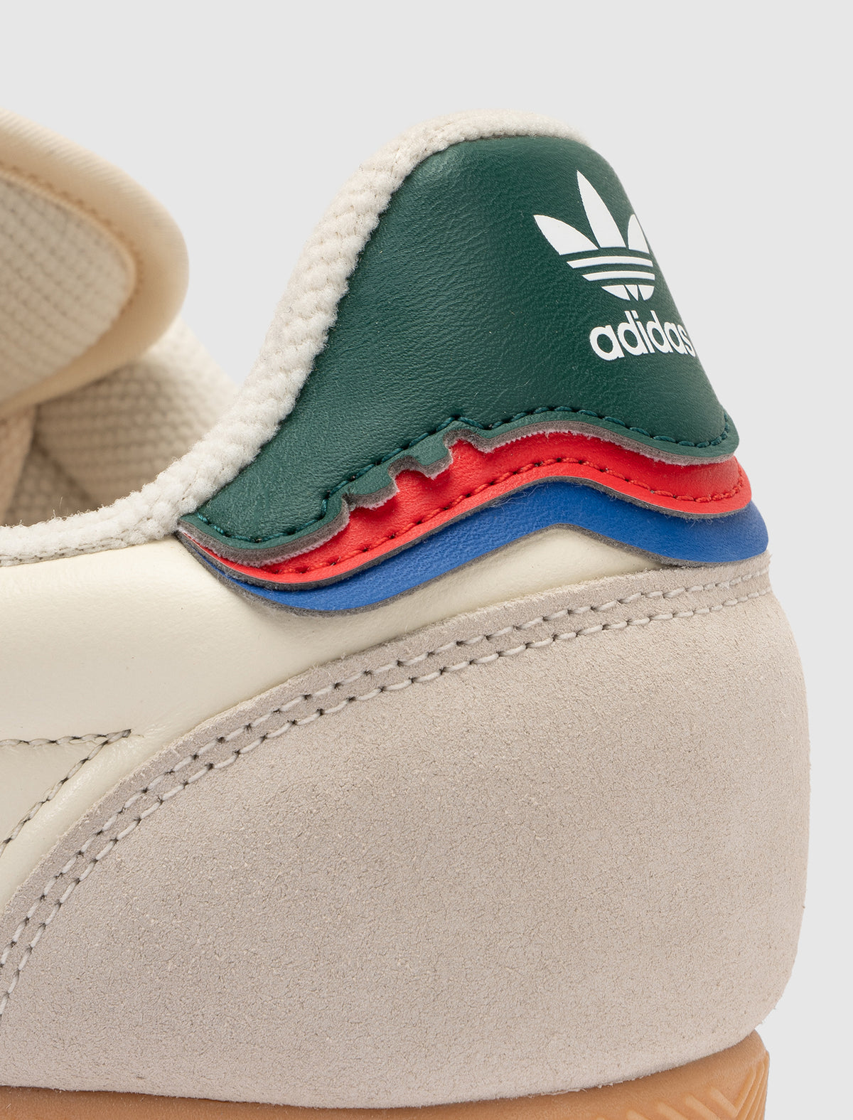 ADIDAS DO NOT DUPLICATE HALLOWEEN CANDY JAPAN PUFF