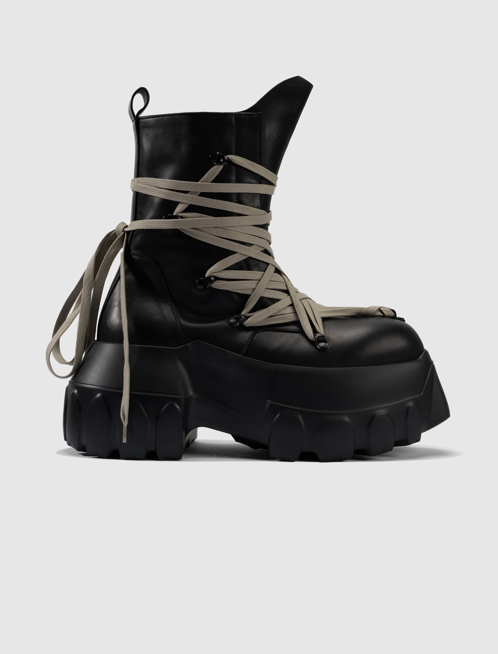 MEGALACED MEGA TRACTOR BOOTS