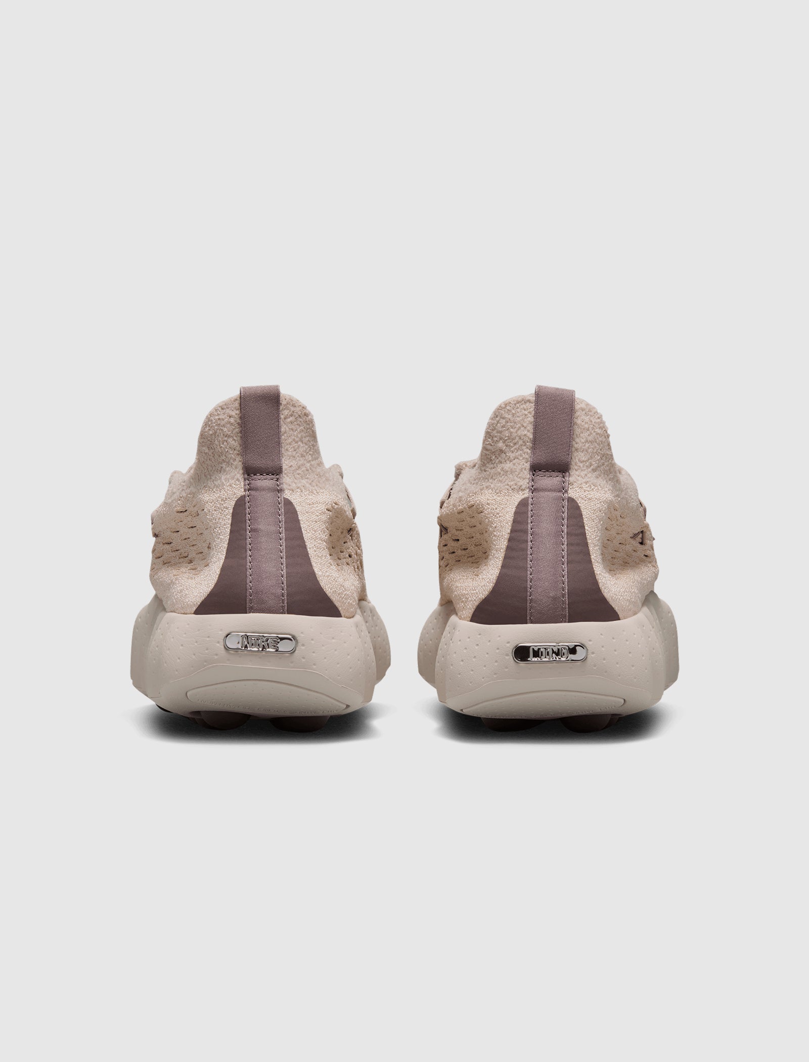 NIKE MIND 002 FLYKNIT