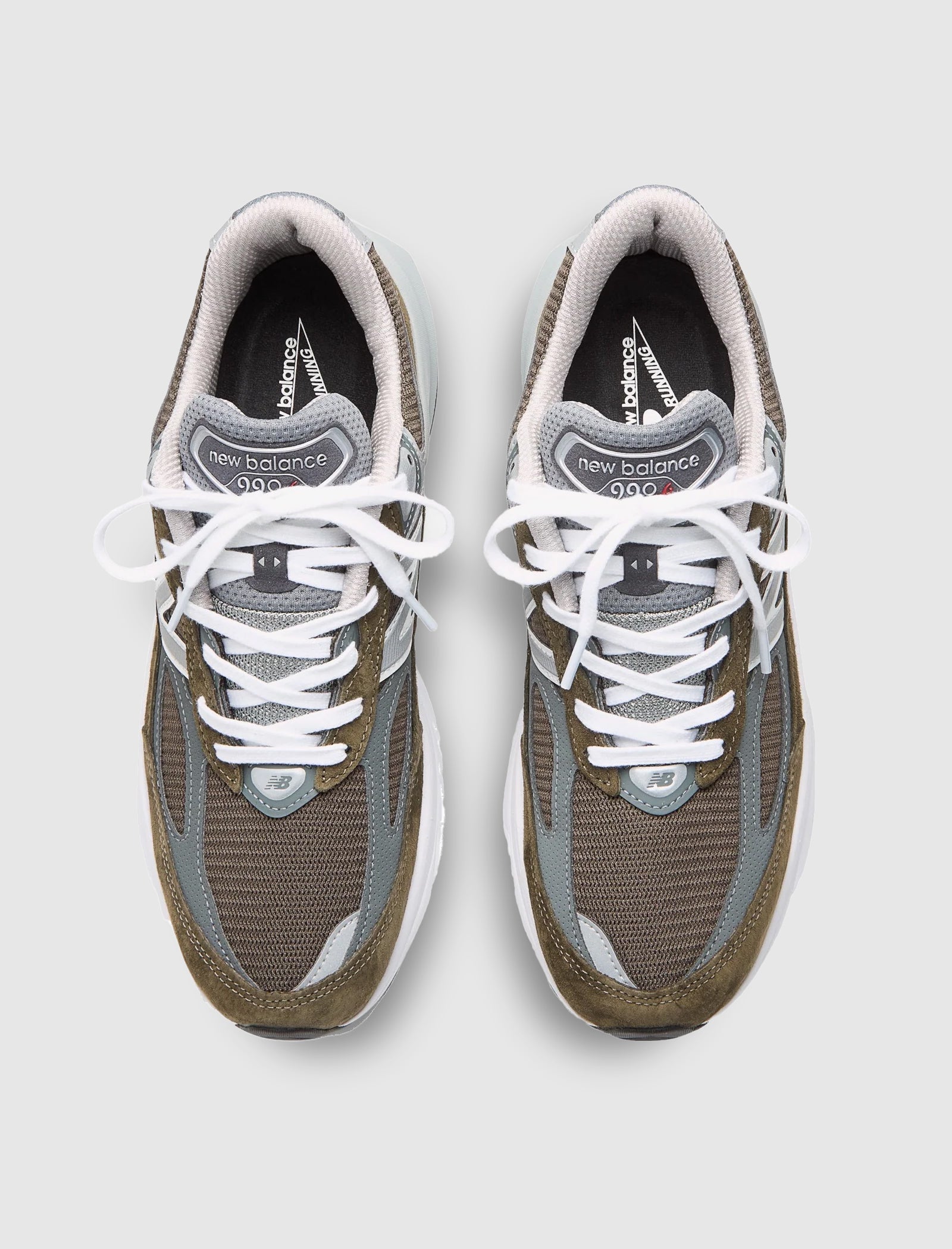 MADE IN USA 990 V6 "OLIVE"